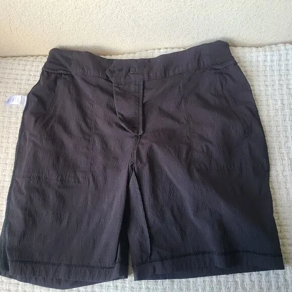 Athleta Activewear Black Shorts Women's Size 10