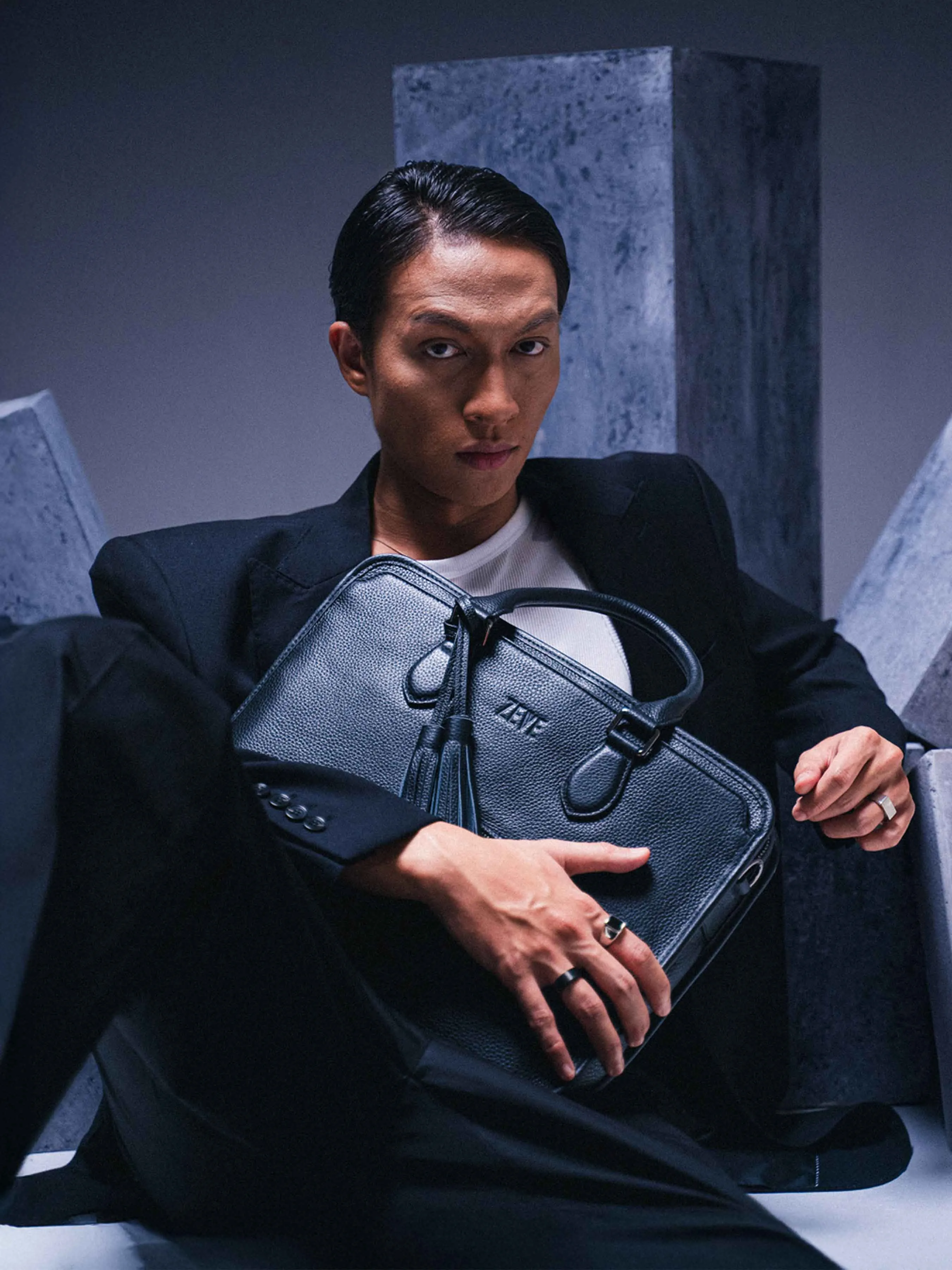 Belluno Briefcase - Black Pebble Grain Leather