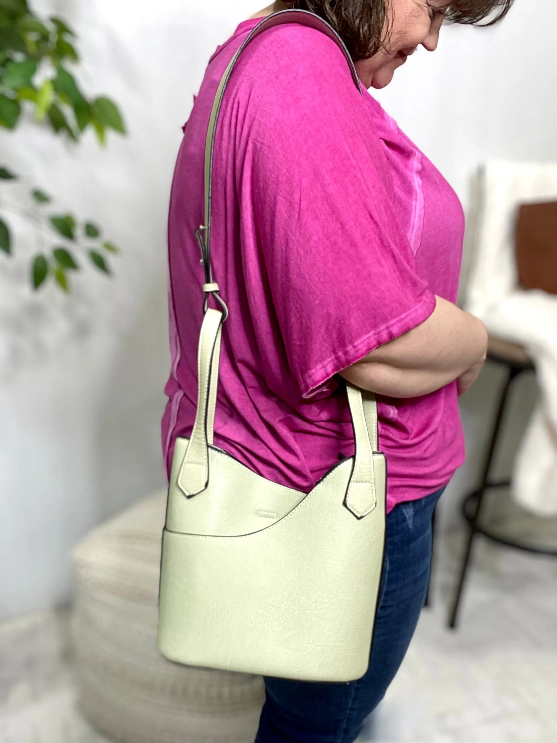 Berni Satchel - Celery