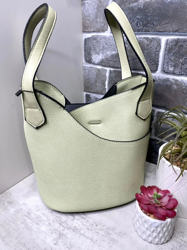 Berni Satchel - Celery