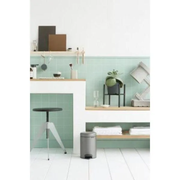 Brabantia Newicon Pedal Bin - 3L - Platinum