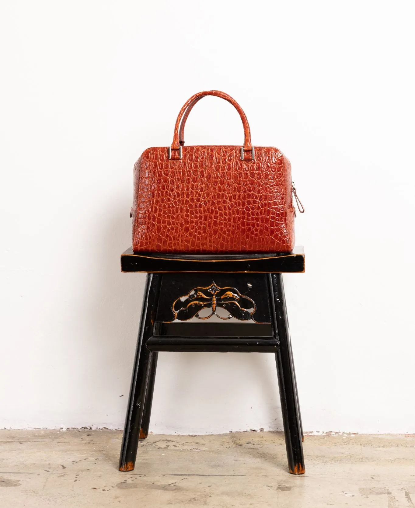Briefcase leather croco embossed in burnt orange