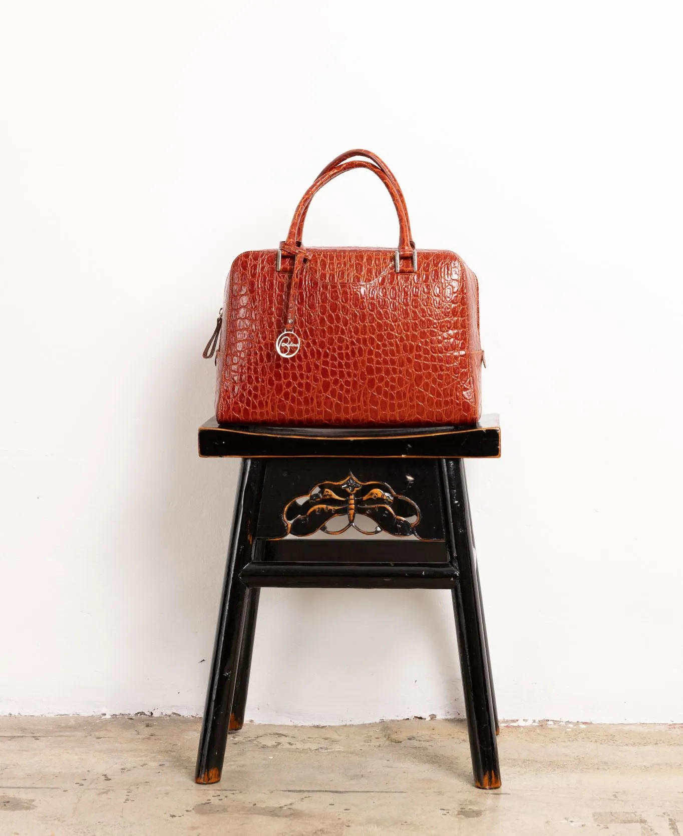 Briefcase leather croco embossed in burnt orange
