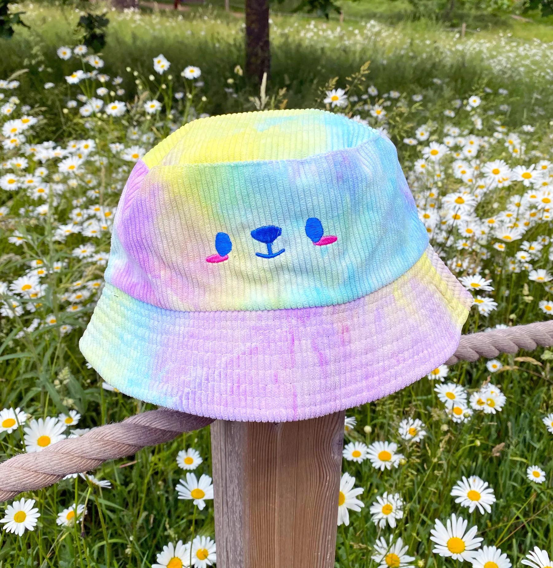 Bucket hat - Corduroy Kuma •ᴥ•