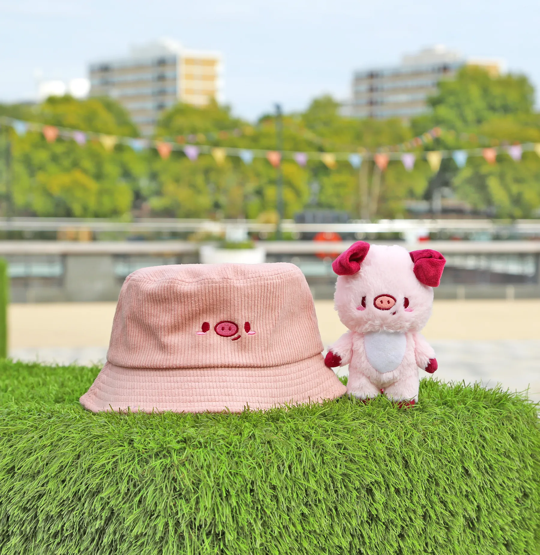 Bucket hat - Kobuta ✦VERY RARE✦ •⚇•