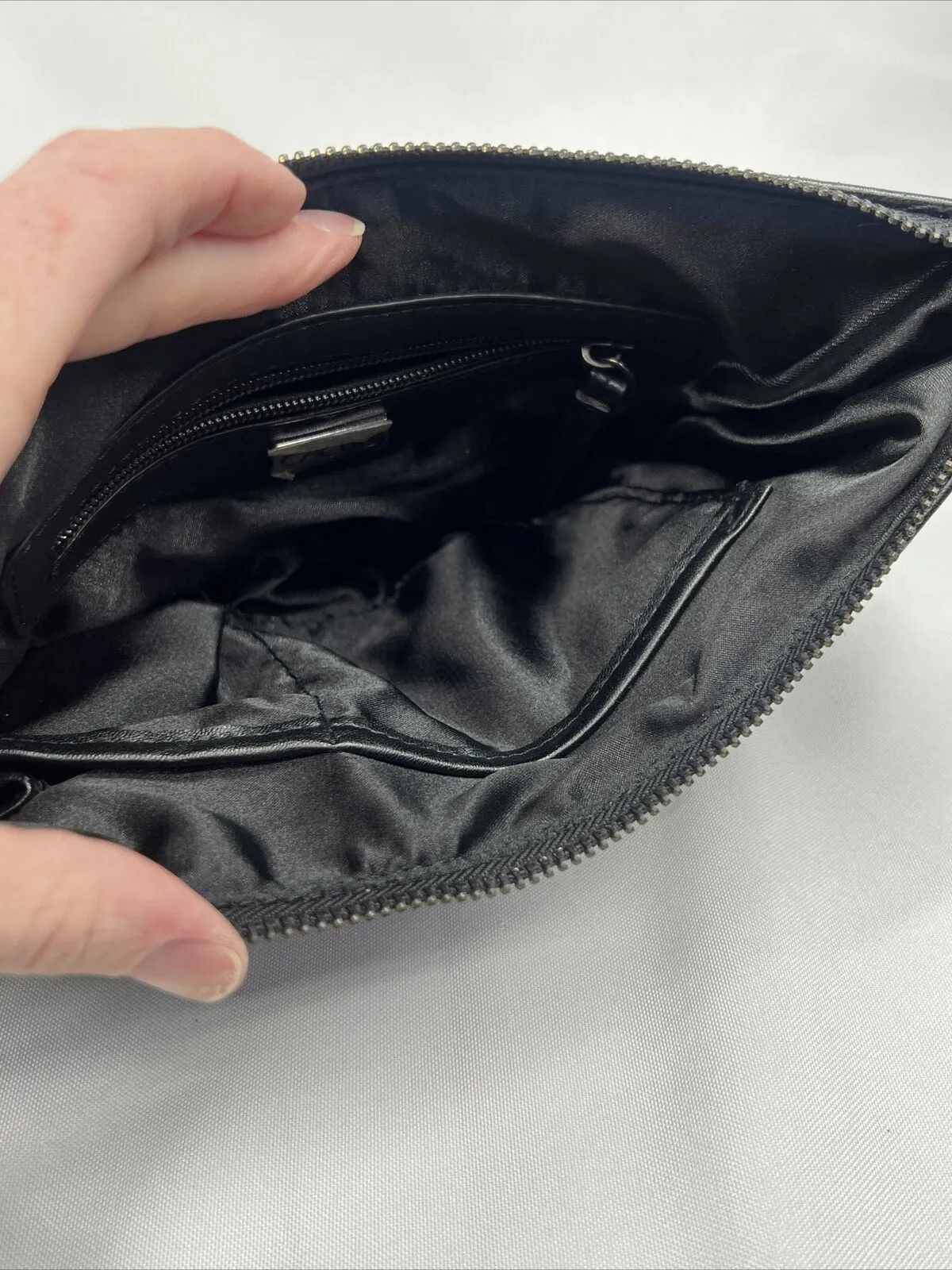 Cache Black￼ Purse Clutch D For Shoulder Strap Zipper rhinestone chain embellish