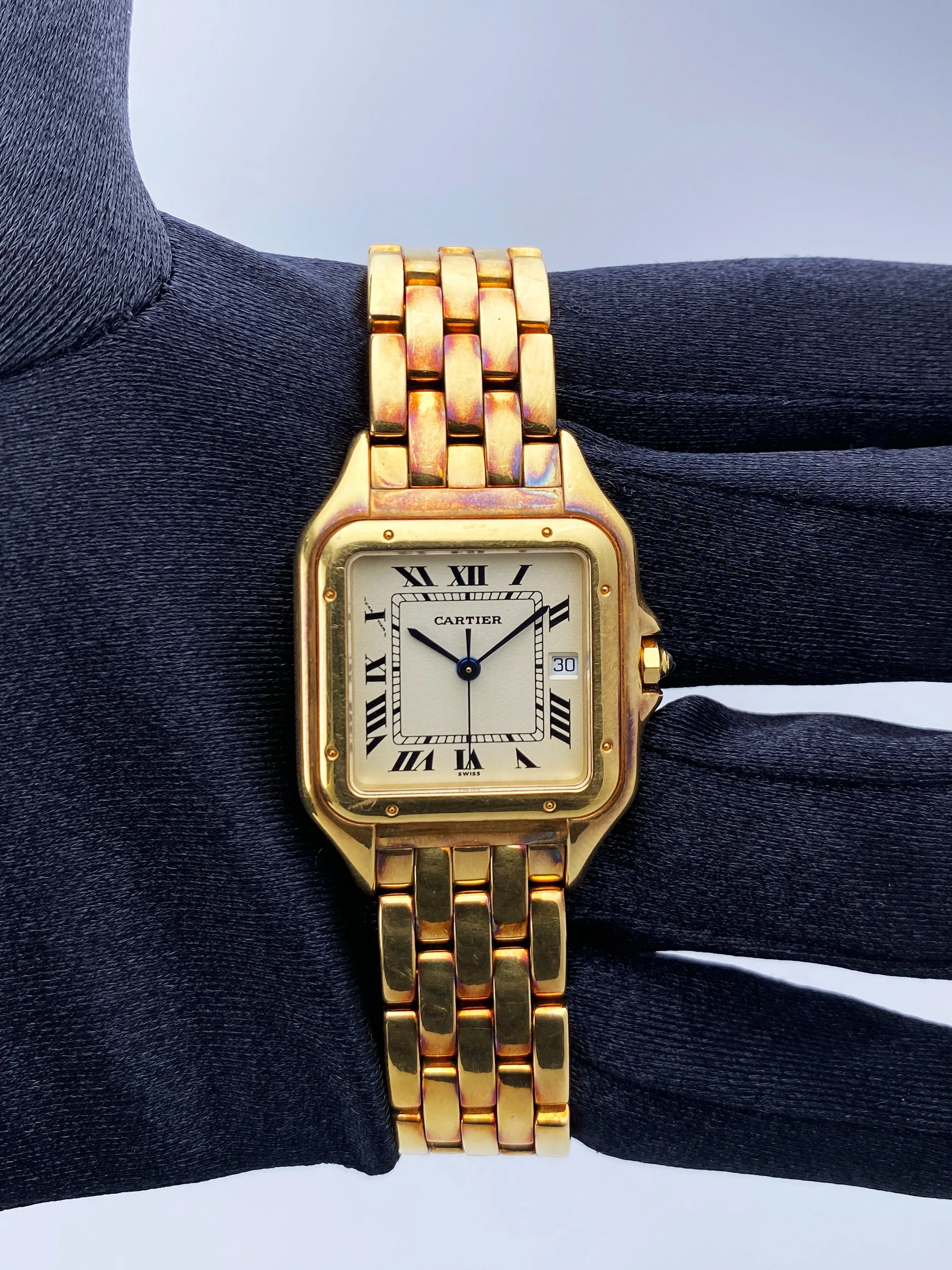 Cartier Panthere Large 106000M 18K Yellow Gold Mens Watch