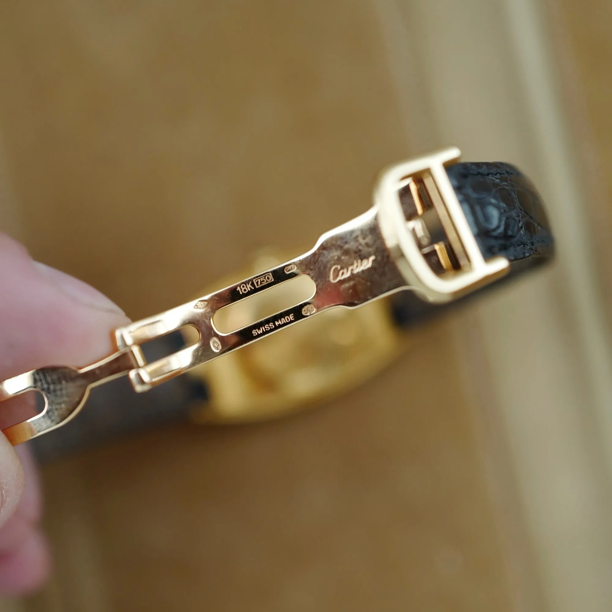 Cartier Yellow Gold Collection Prive Baignoire Allongee from 1991
