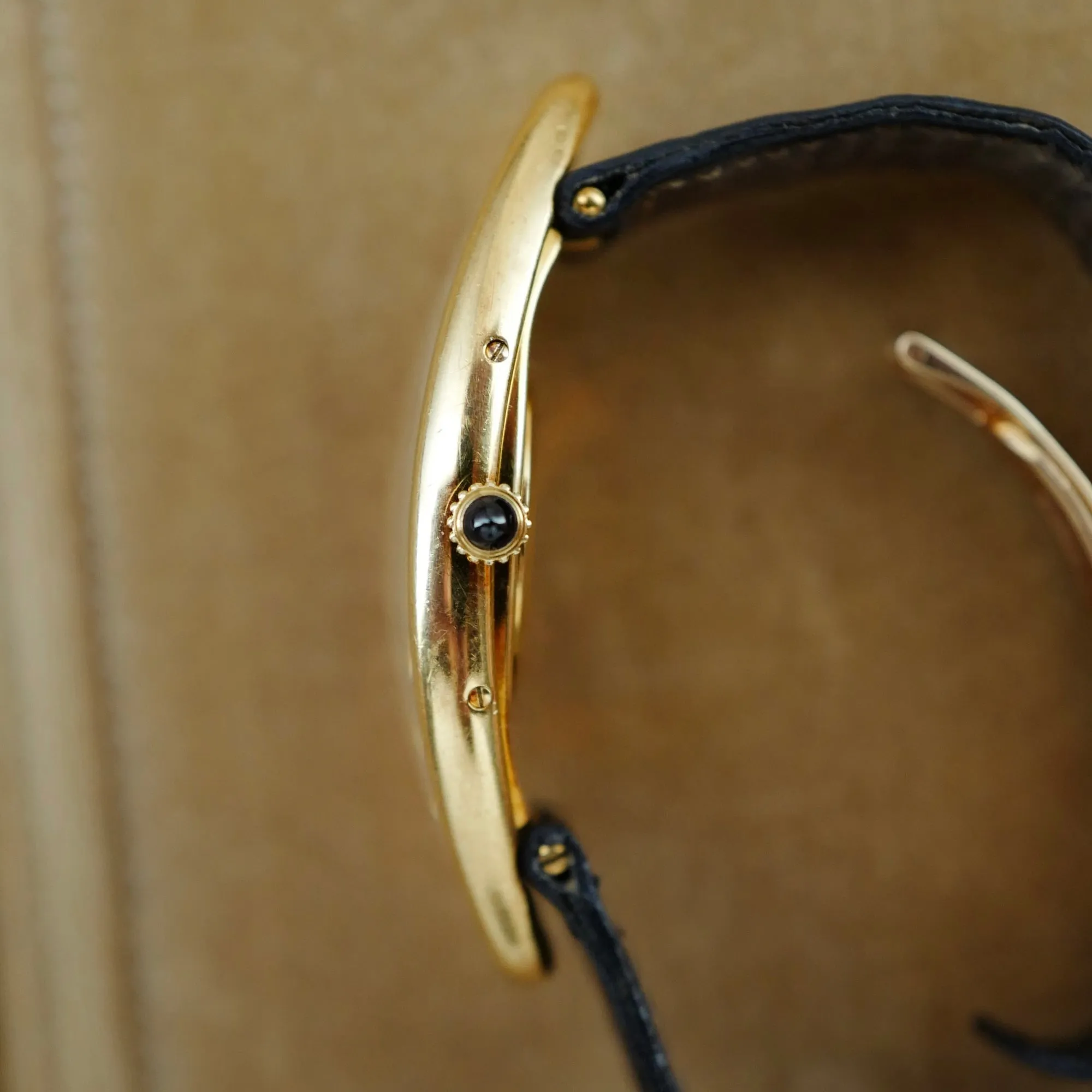 Cartier Yellow Gold Collection Prive Baignoire Allongee from 1991