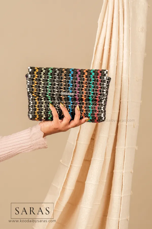 Colour pencil Clutch Koodai