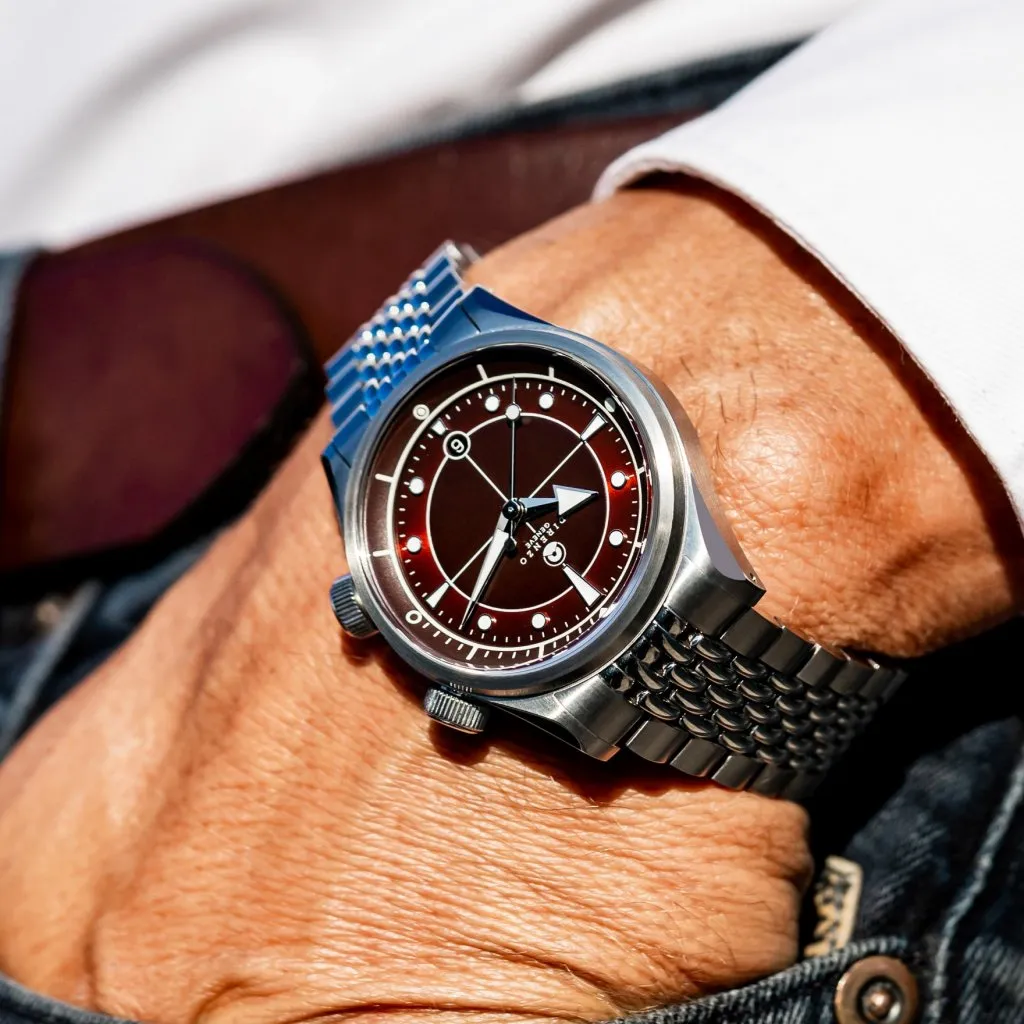 Direnzo DRZ05 Solaris - Burgundy&nbsp;Red with&nbsp;Date (Swiss&nbsp;Made)