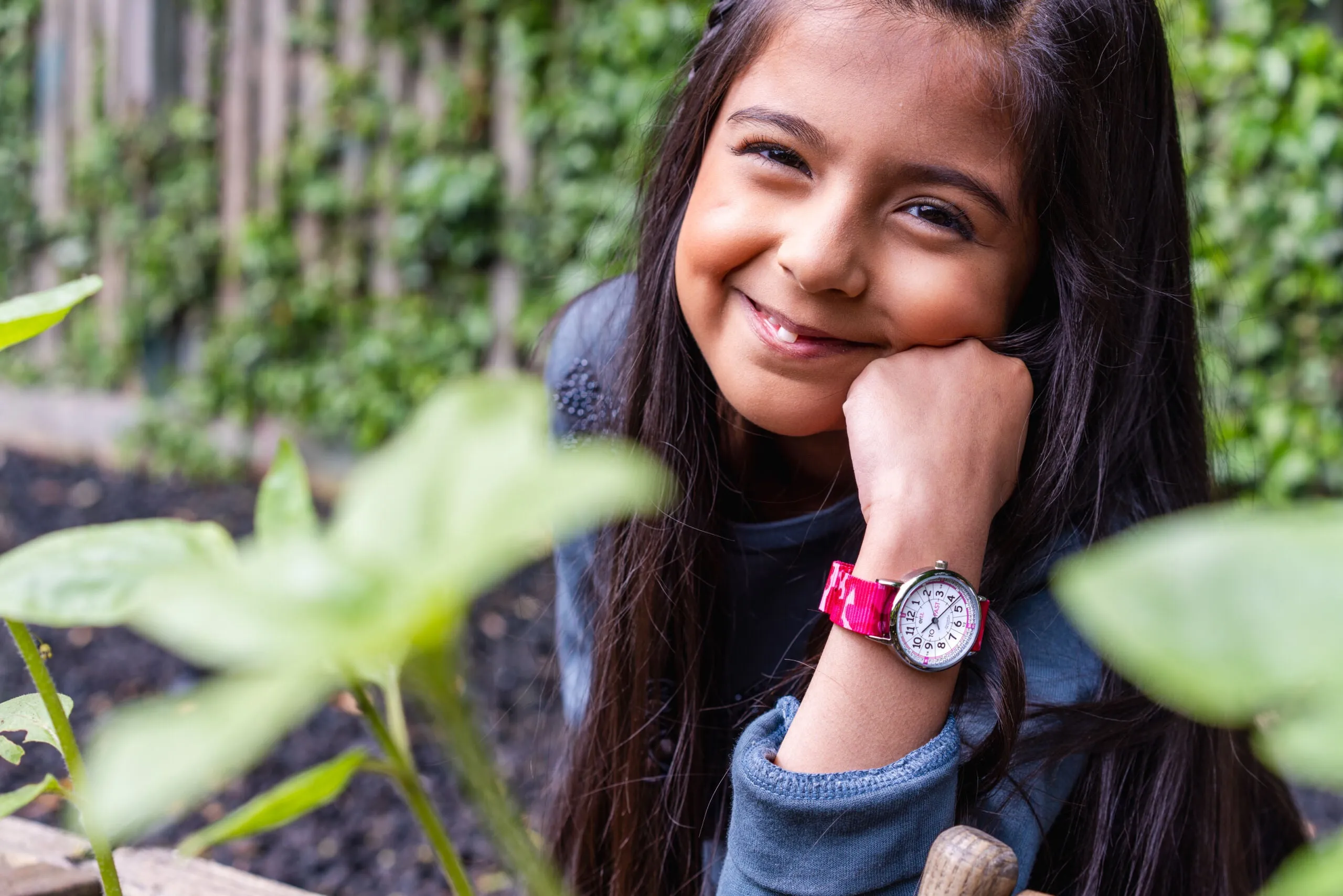 EasyRead Kids Analog Watch Water Resistant Camo Band Learn to tell Time Past and To by ertt Early Math STEM Toys Best Seller 4yrs 