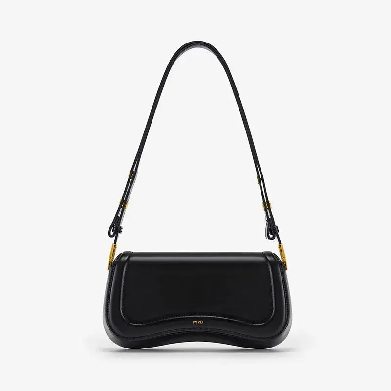 Elegant Crossbody Bag with Sleek Minimalist Design Retro Underarm Saddle Handbag