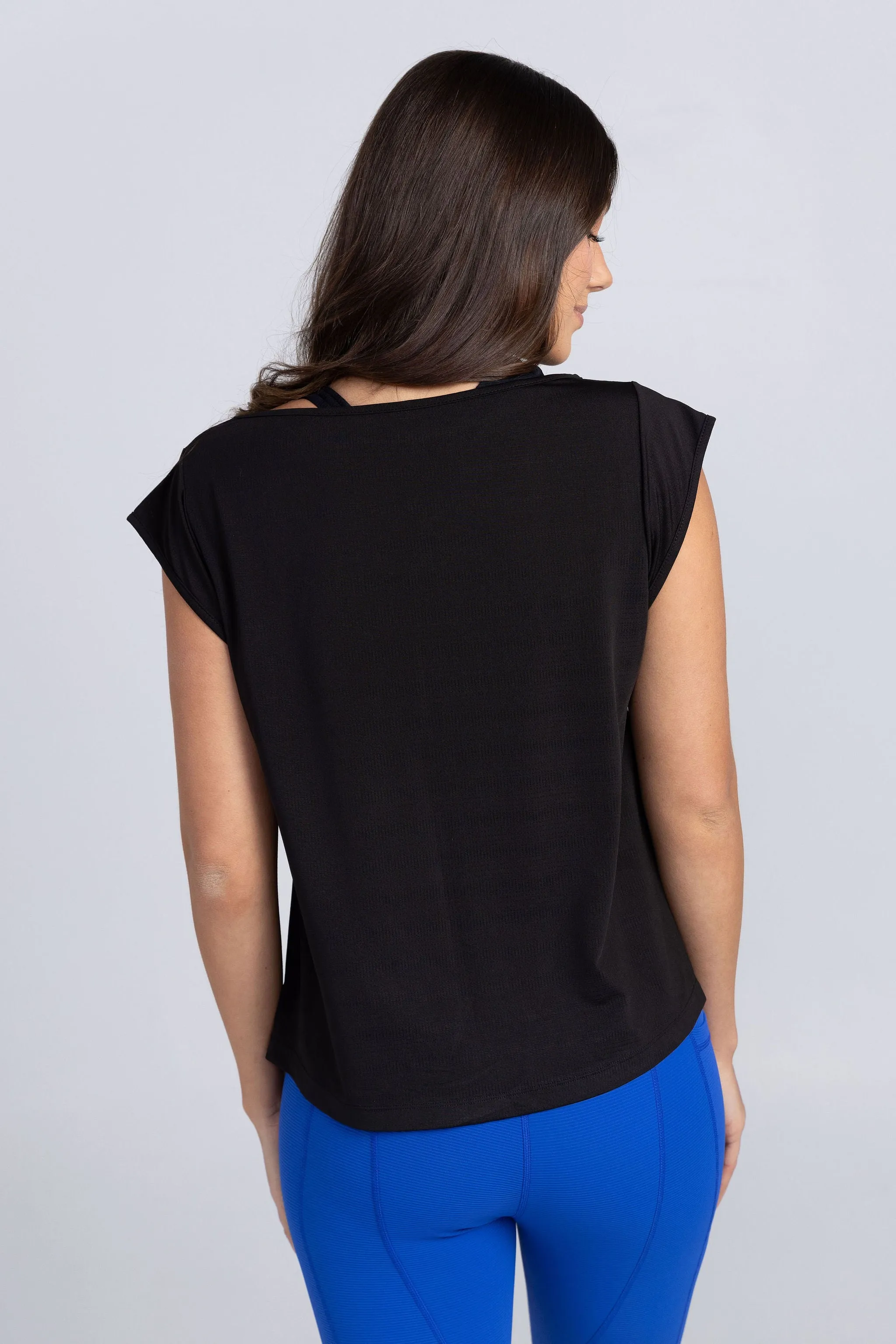 Essential Lightweight Workout Tee - Black