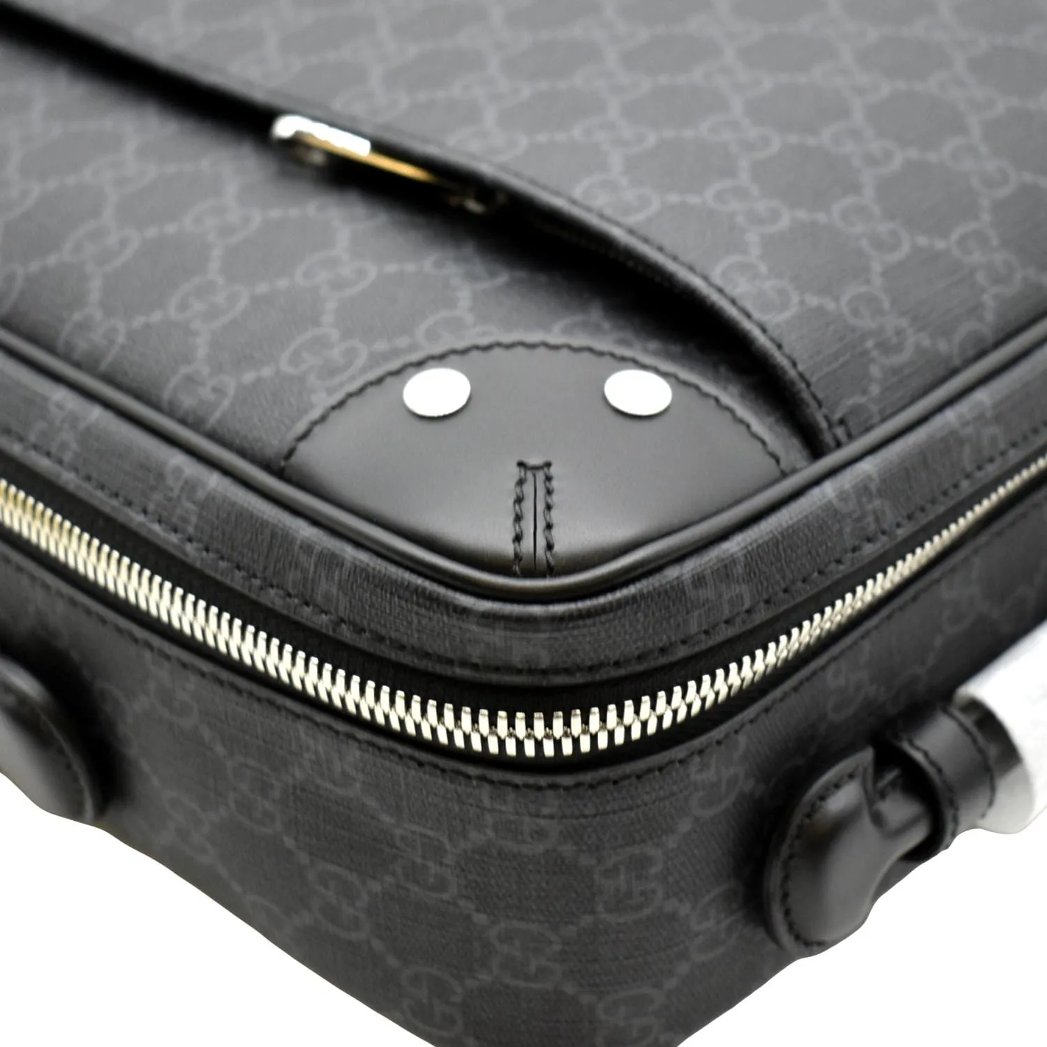 GUCCI GG Briefcase Supreme Canvas Backpack Bag Black 658543