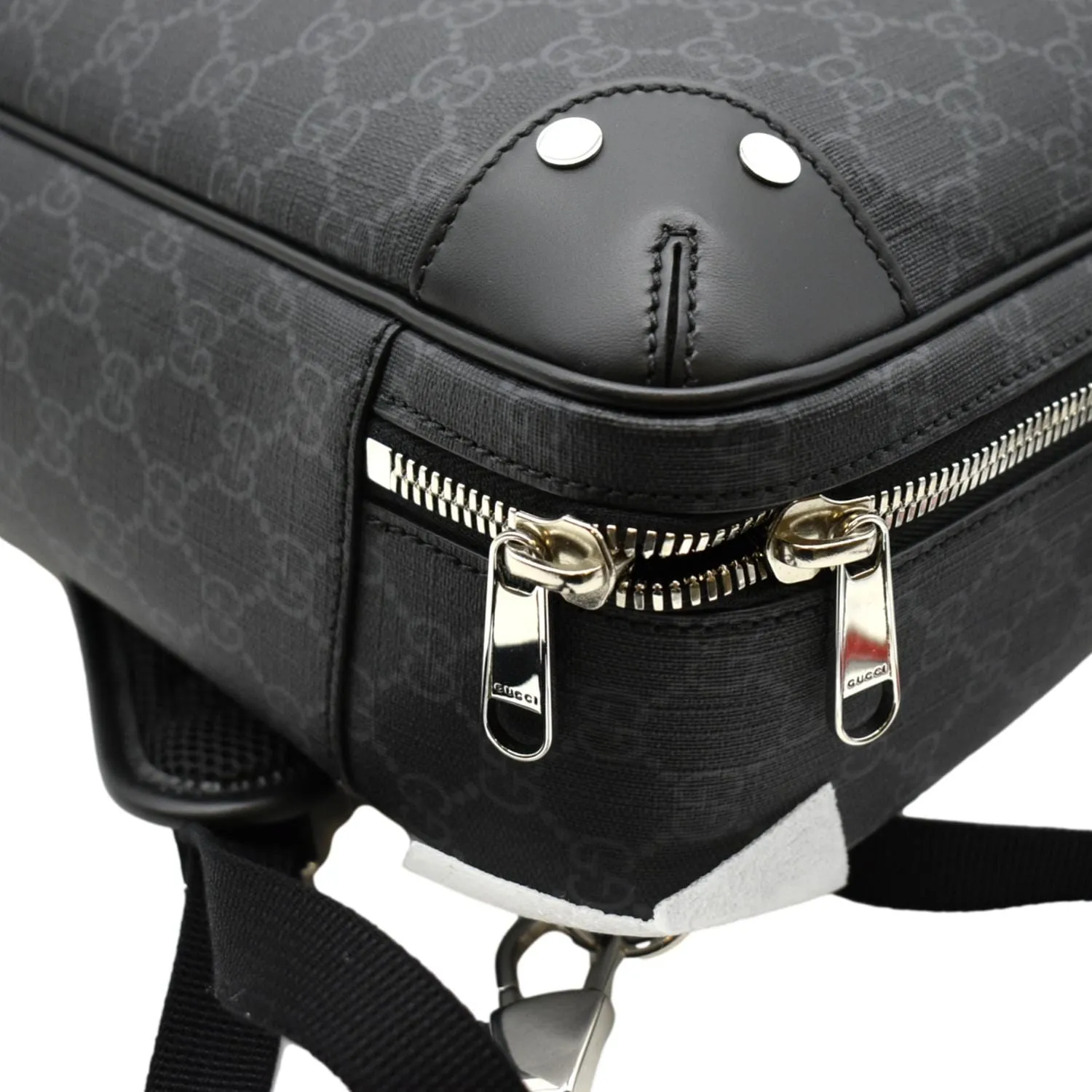 GUCCI GG Briefcase Supreme Canvas Backpack Bag Black 658543