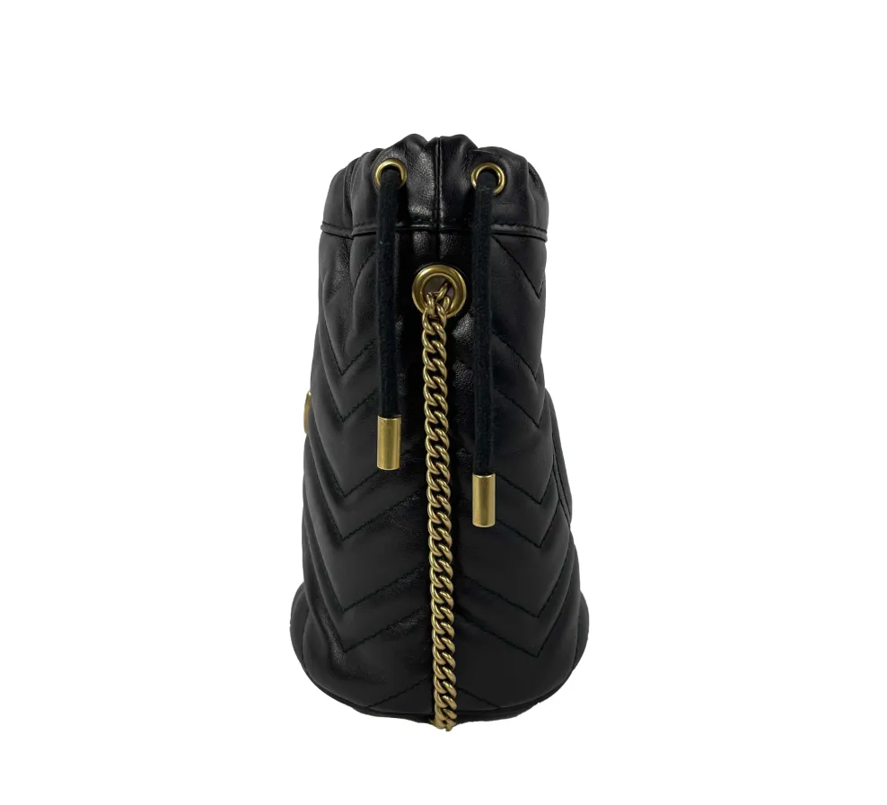 GUCCI - GG Marmont Chevron Leather Bucket Bag Mini Black / Gold Crossbody Bag