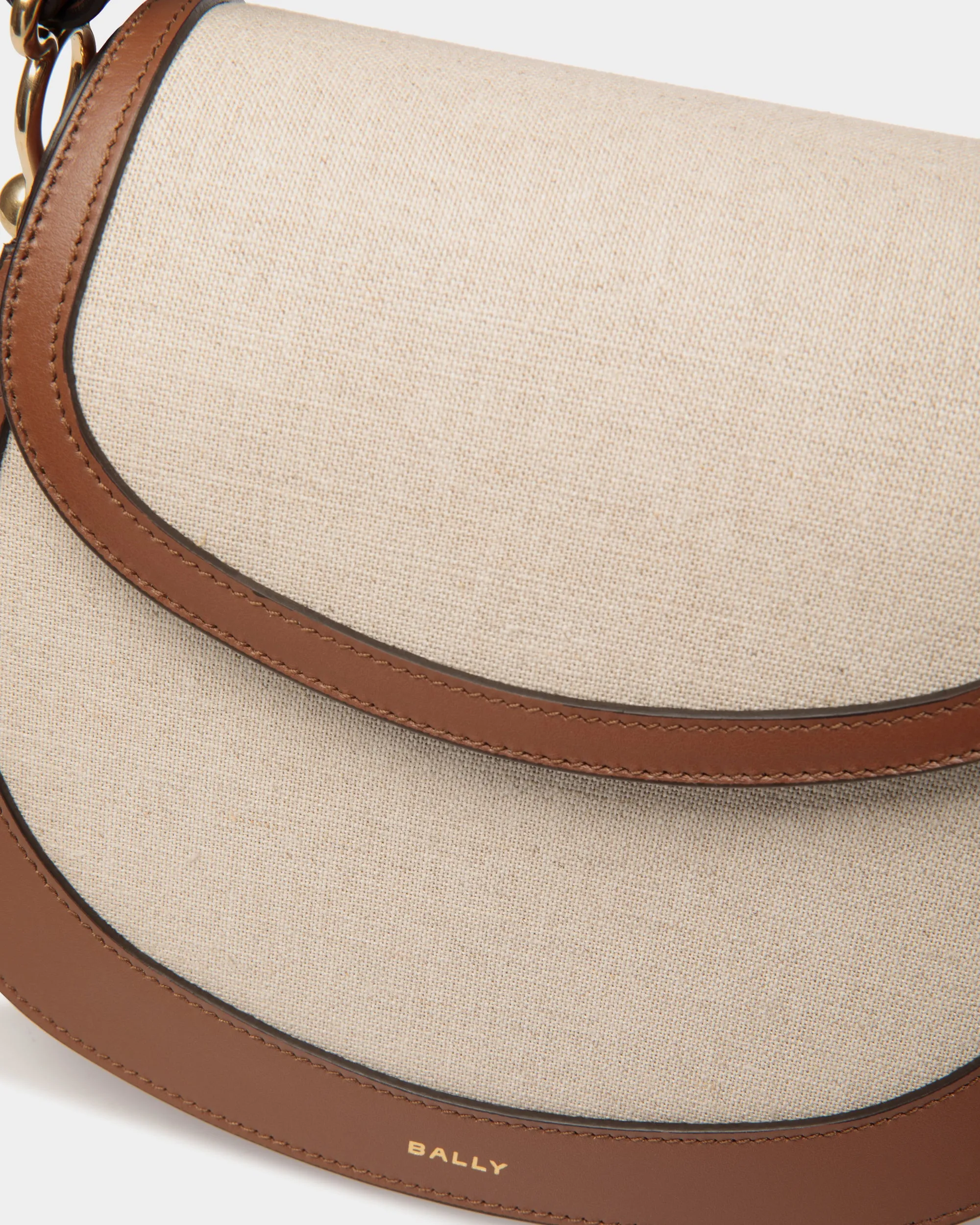 La Lune - Cross Body