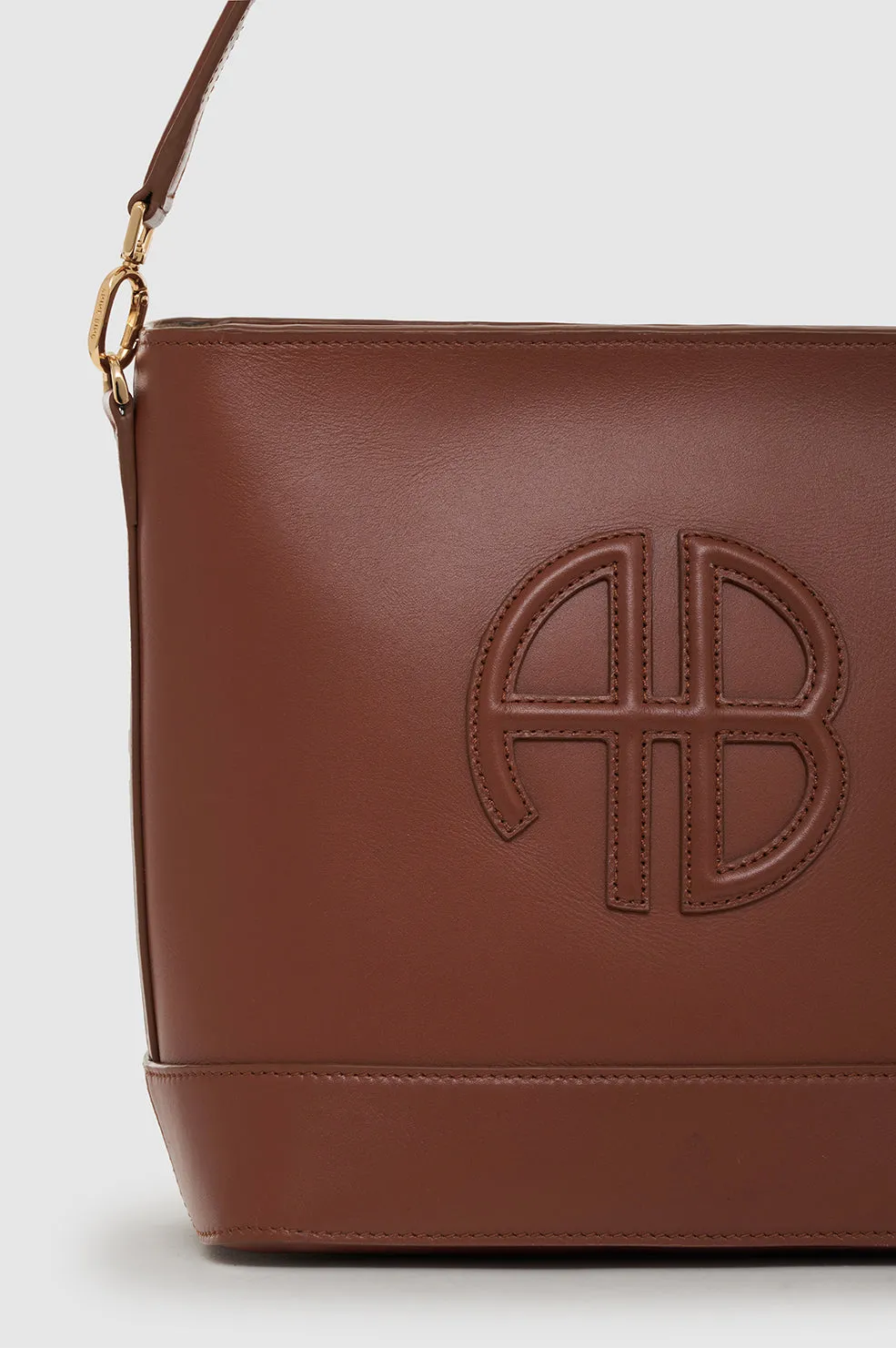 Lili Bucket Bag - Cognac