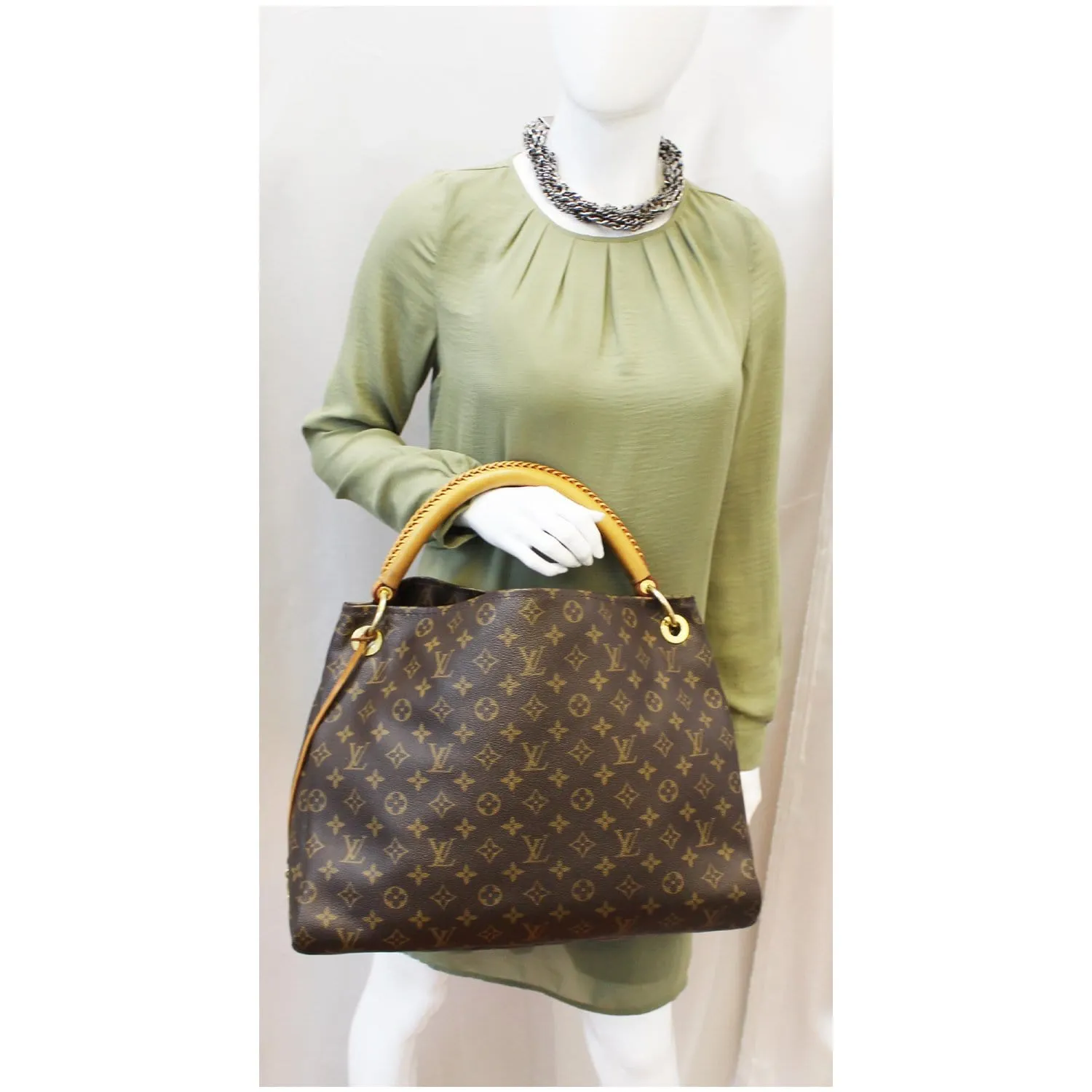 LOUIS VUITTON Artsy MM Monogram Canvas Shoulder Bag Brown