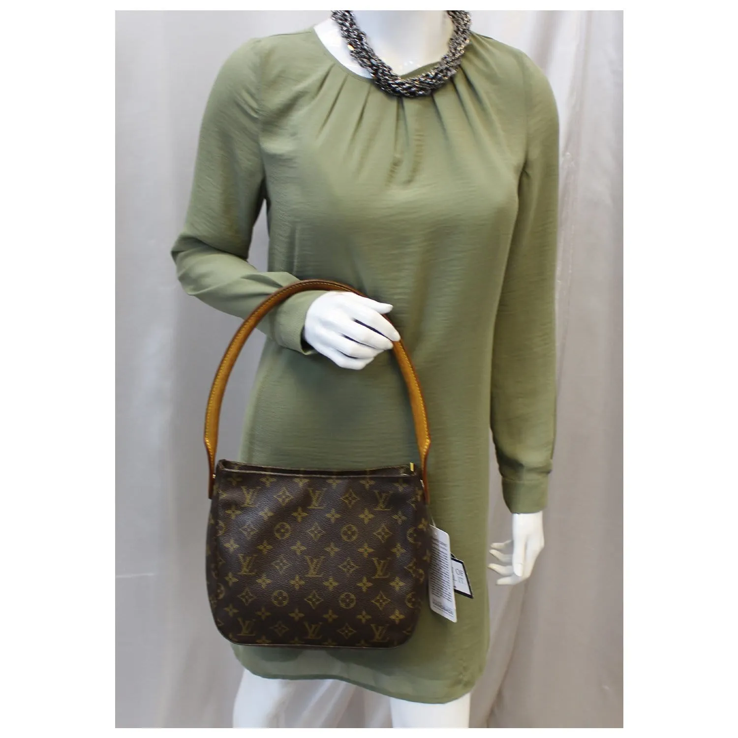 LOUIS VUITTON Looping MM Monogram Canvas Shoulder Bag Brown