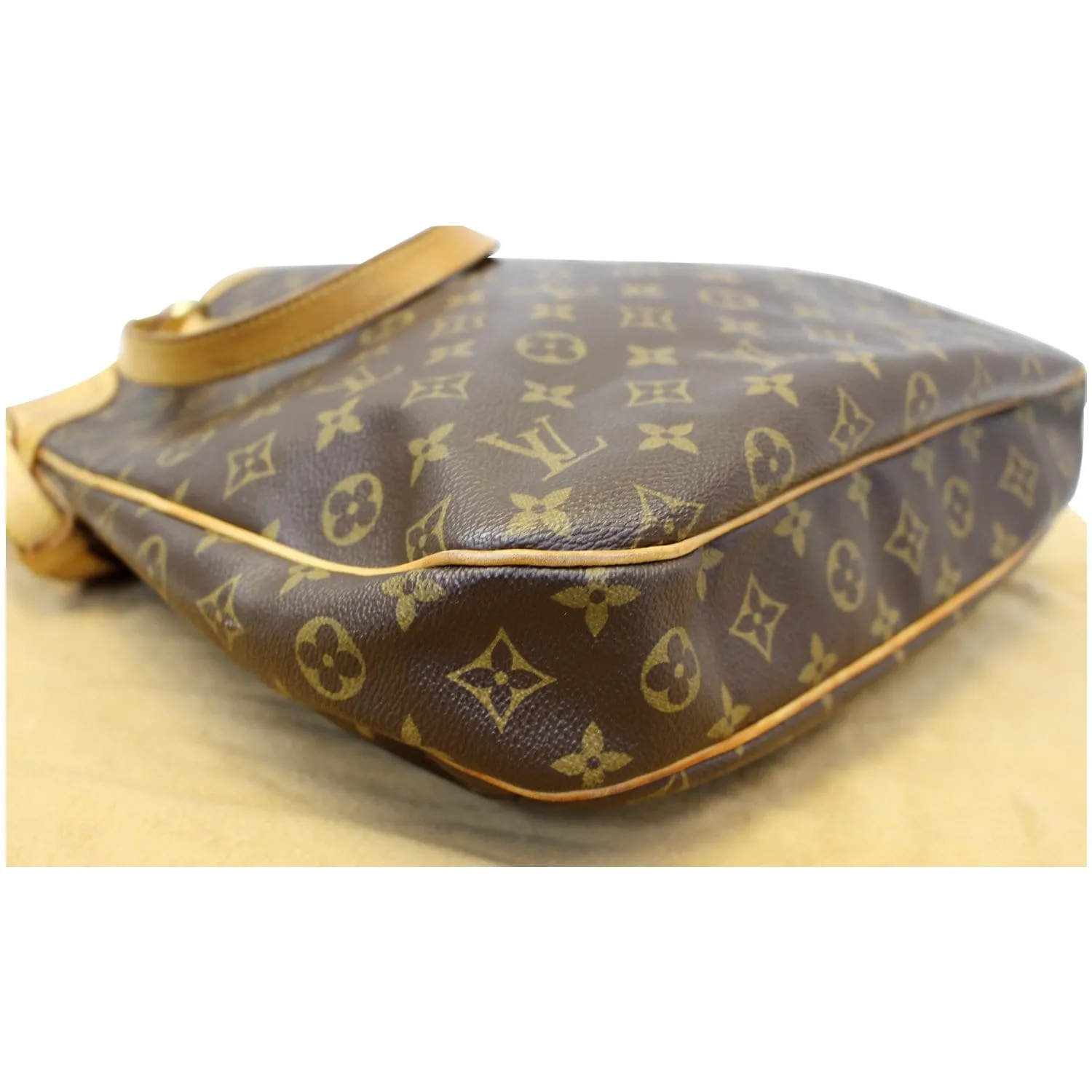 LOUIS VUITTON Odeon GM Monogram Canvas Shoulder Bag Brown