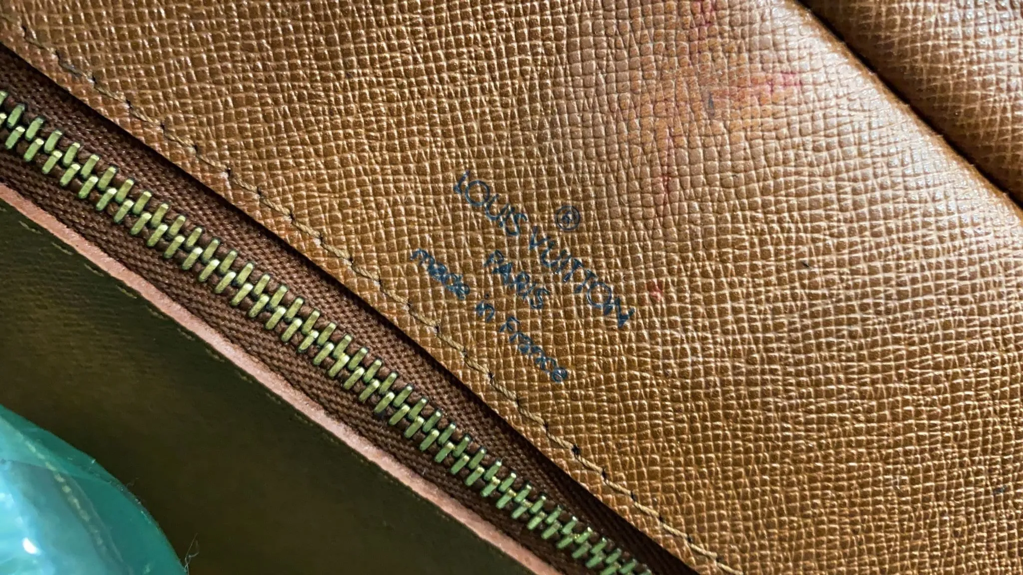 LOUIS VUITTON Porte-Documents Voyage Monogram Canvas Briefcase Bag Brown