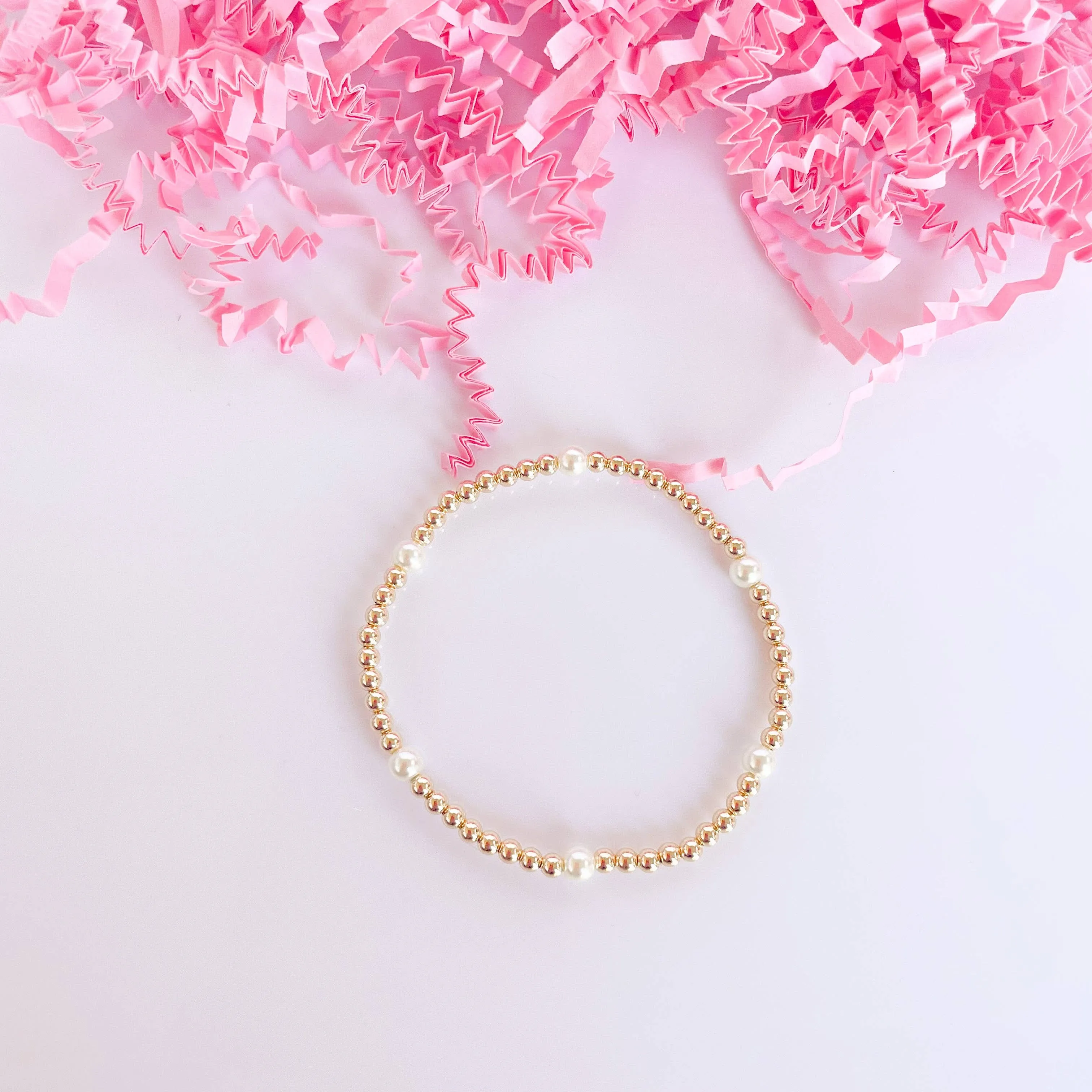 Madi Beaded Bracelet in Gold: Standard 6.75 inch