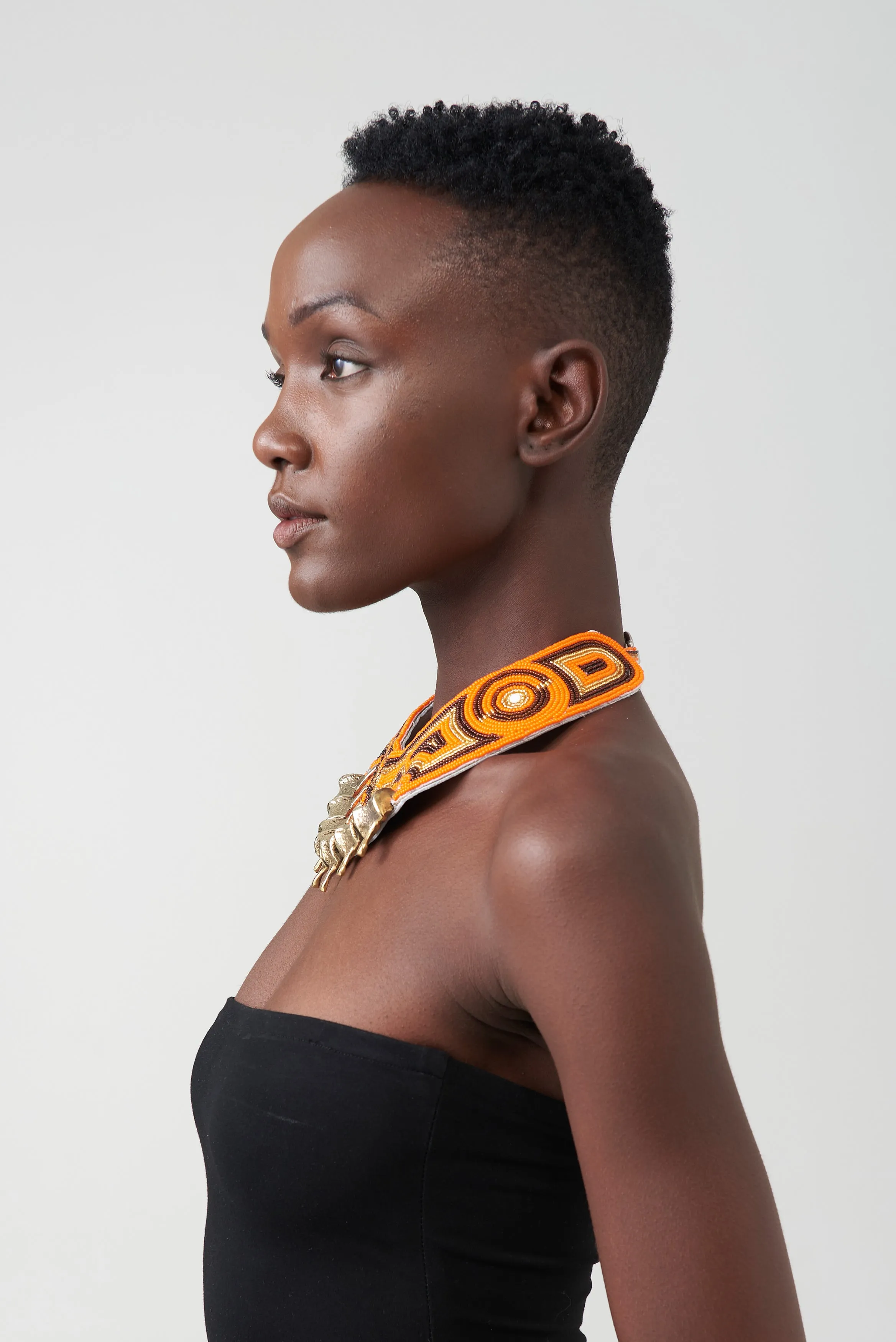 MTWANA NECK PIECE