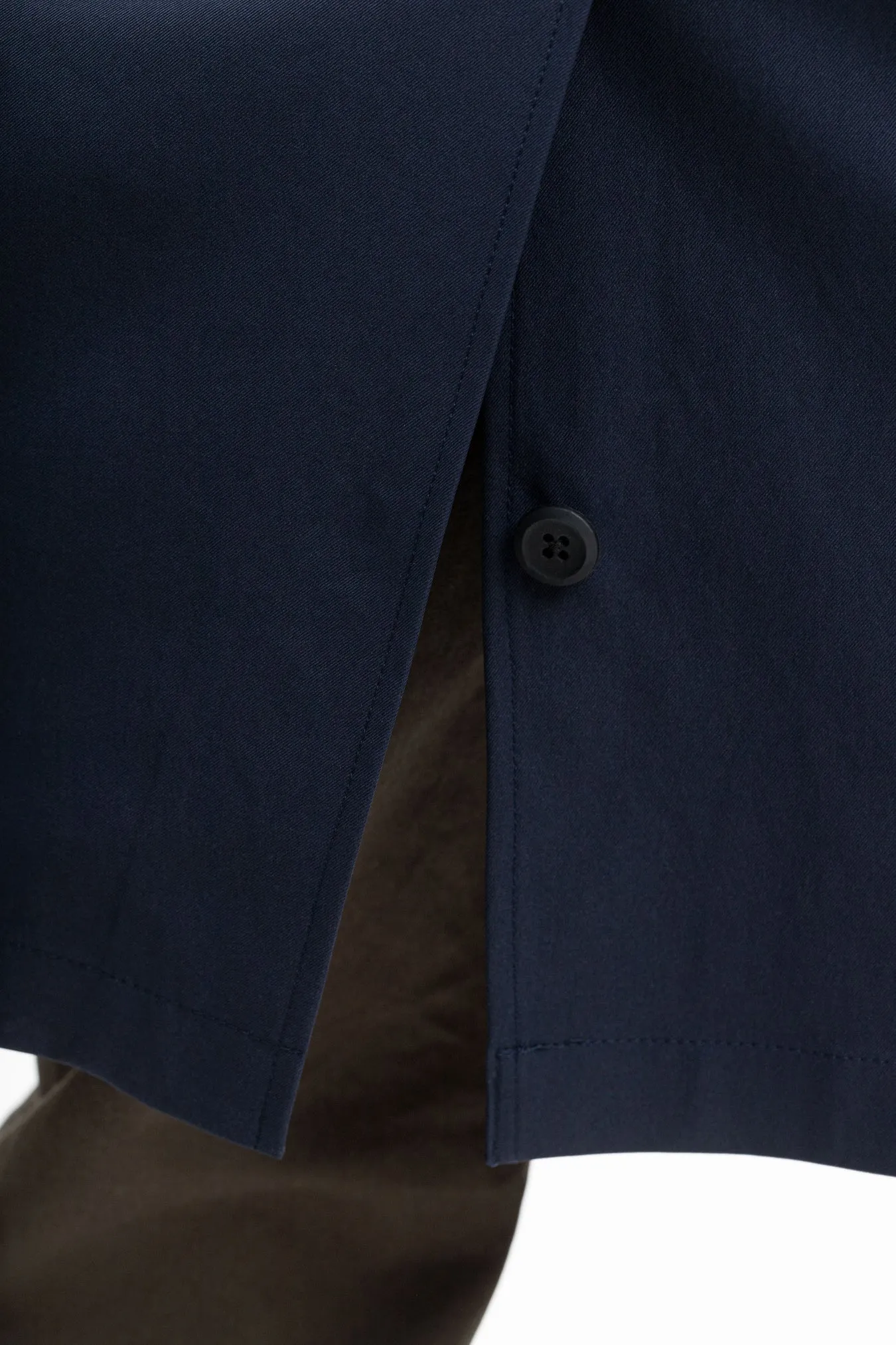 Norse Projects - Vargo Gore-Tex Infinium Raglan Mac - Dark Navy