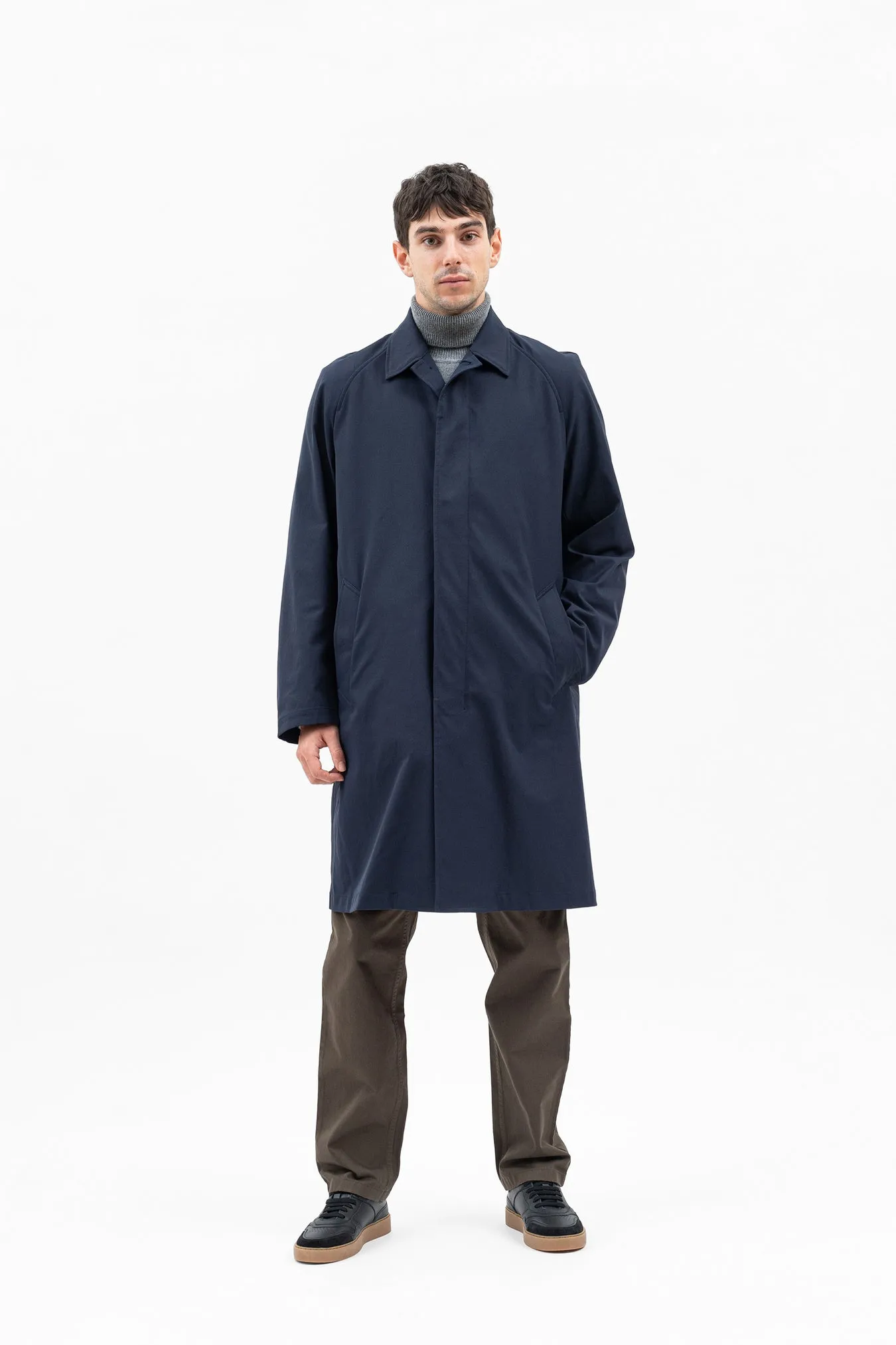 Norse Projects - Vargo Gore-Tex Infinium Raglan Mac - Dark Navy
