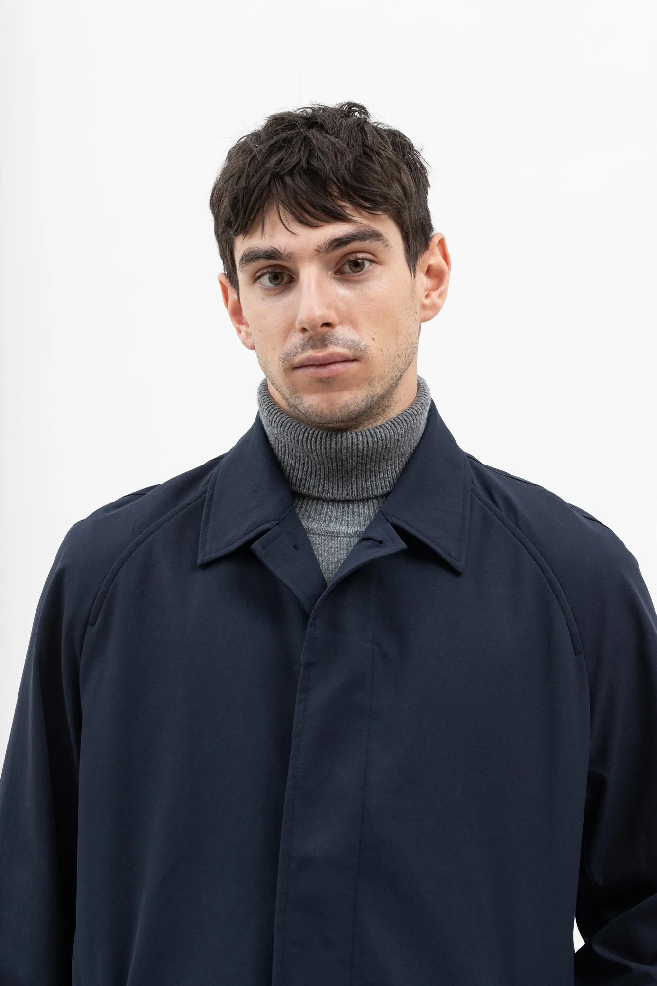 Norse Projects - Vargo Gore-Tex Infinium Raglan Mac - Dark Navy