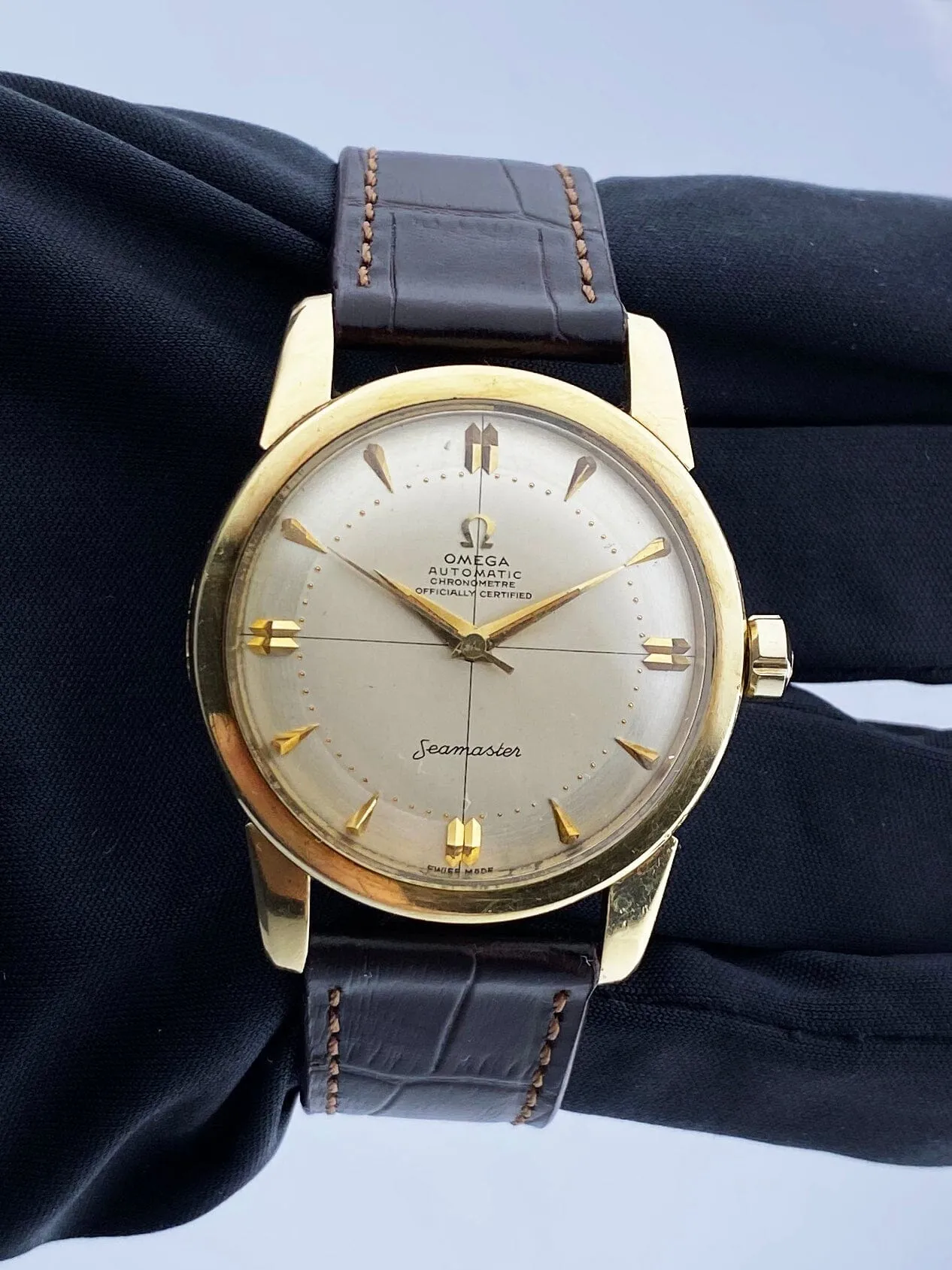 Omega Seamaster Chronometre 18K Yellow Gold Mens Watch