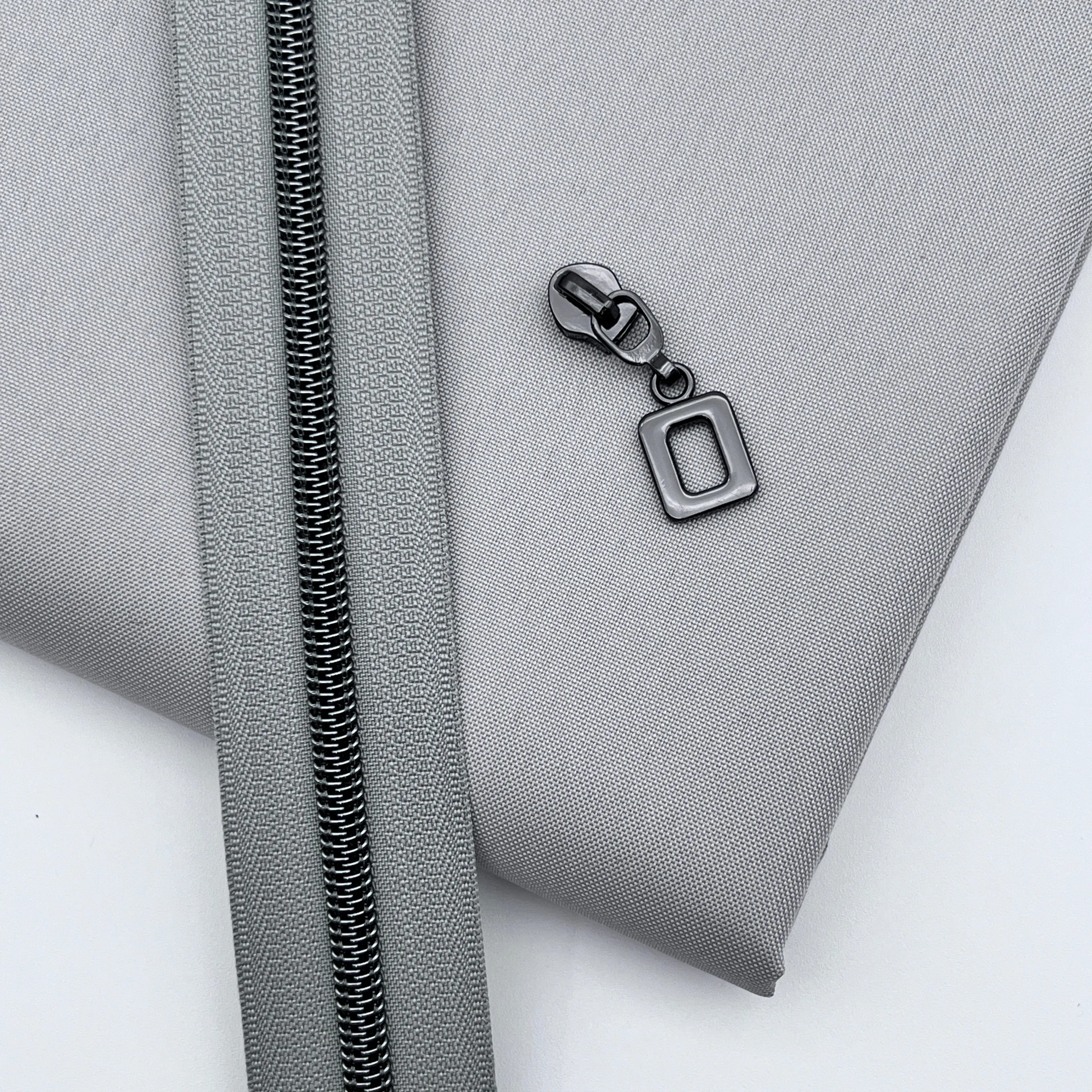 Pewter 300d