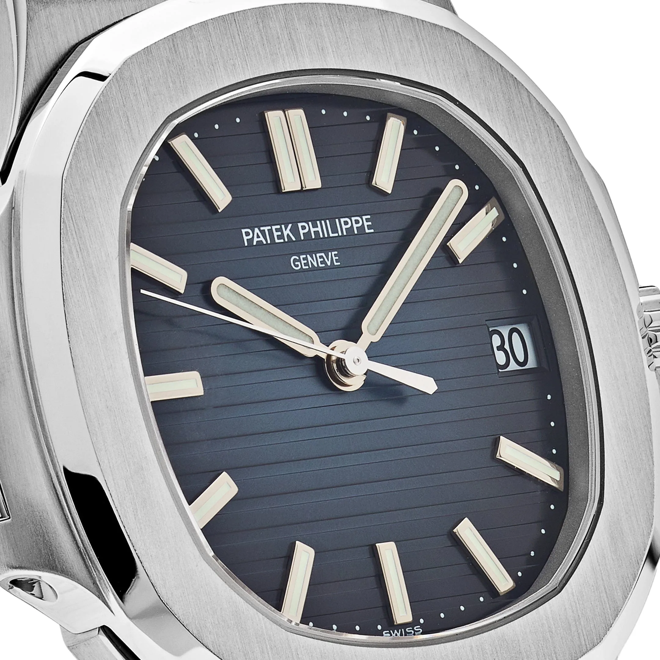 PP Luxury Watches Nautilus 5711/1A-010 Date Stainless Steel Blue Dial (2018)