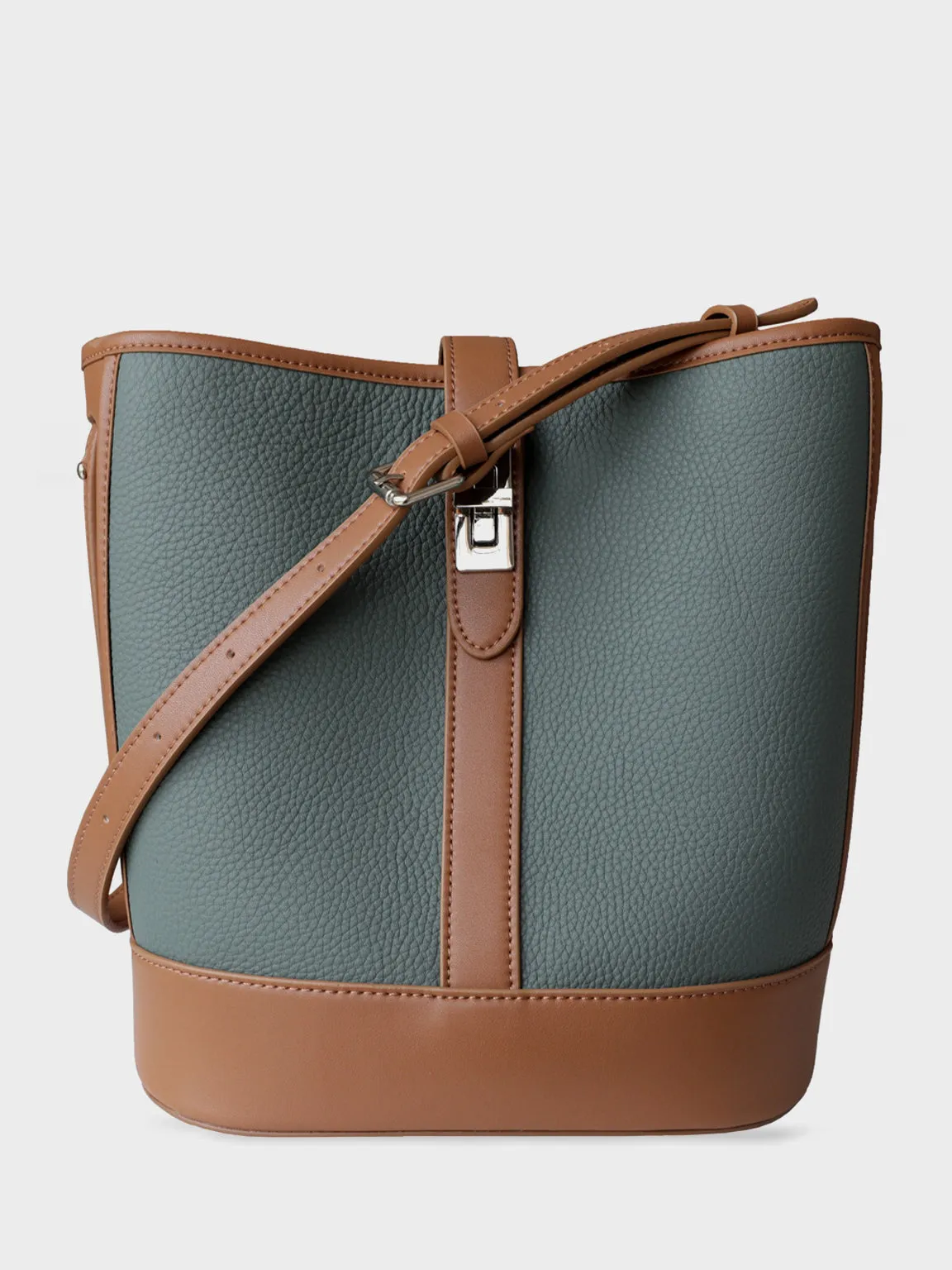 Retro Leather Bucket Shoulder Bag Saddle Tote Bag Silver Hardware