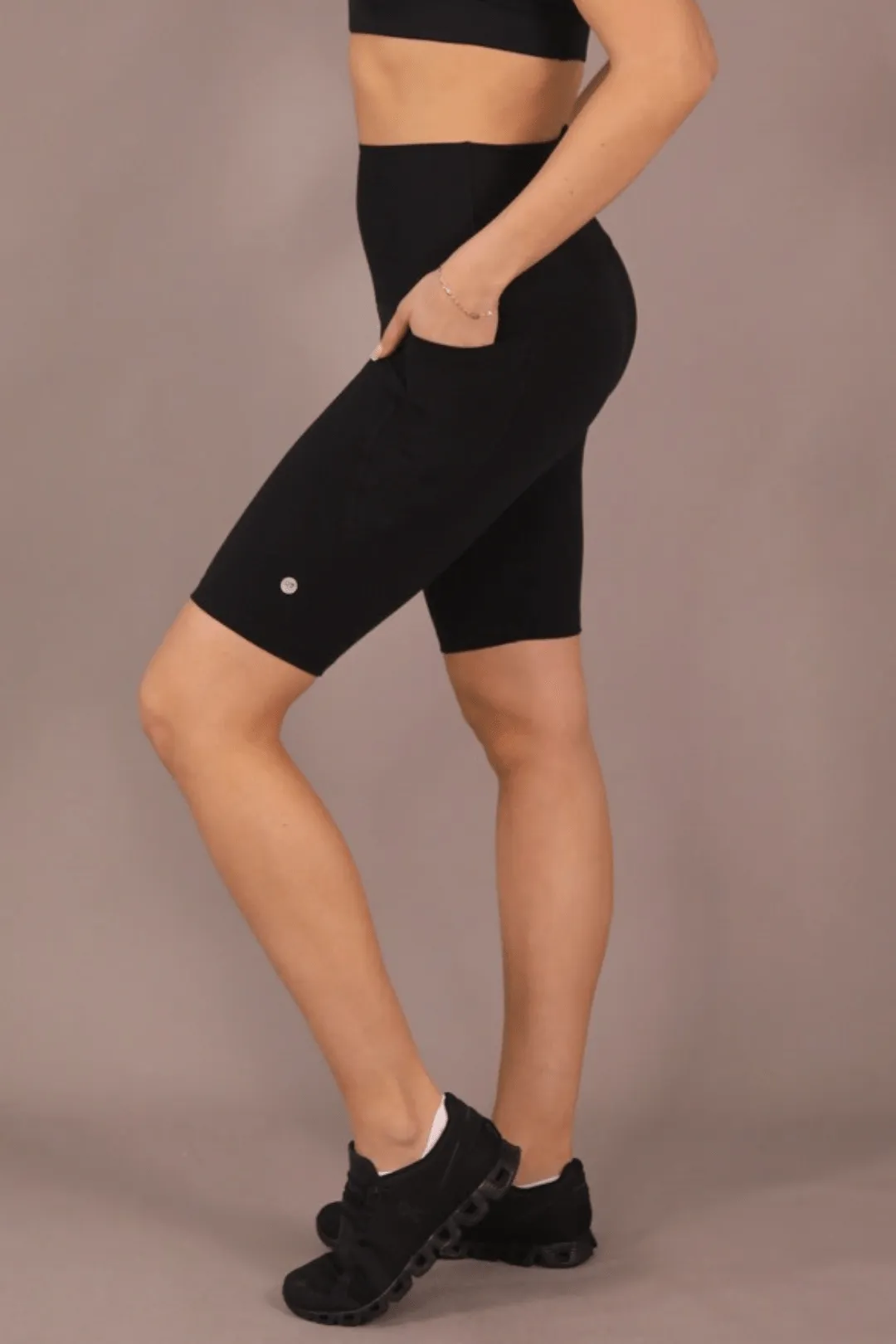 Signature High Waist Long Shorts - Black