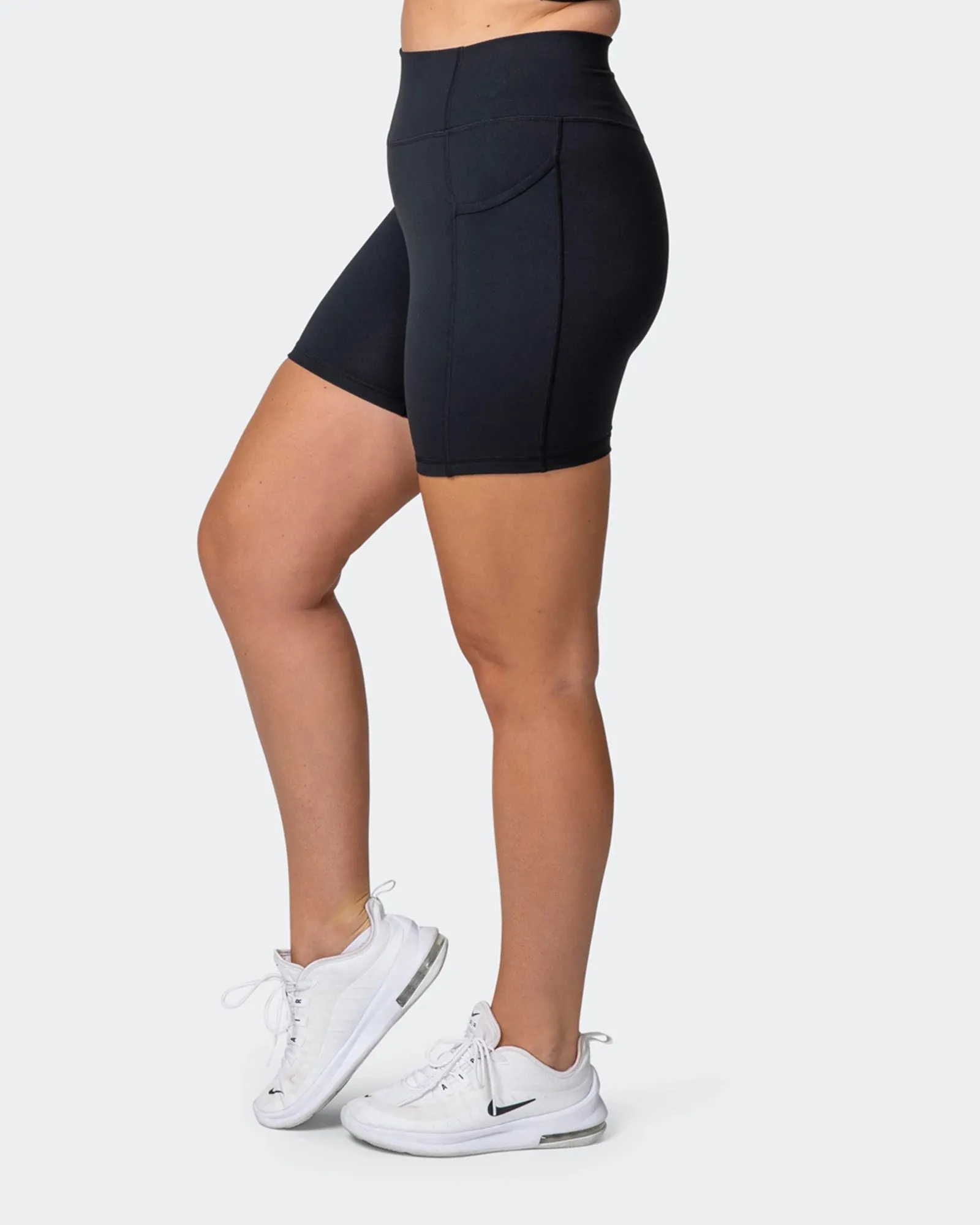 SIGNATURE POCKET BIKE SHORTS Black