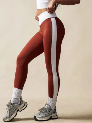 Slim Fit Sports Leggings with Contrasting Color Stitching