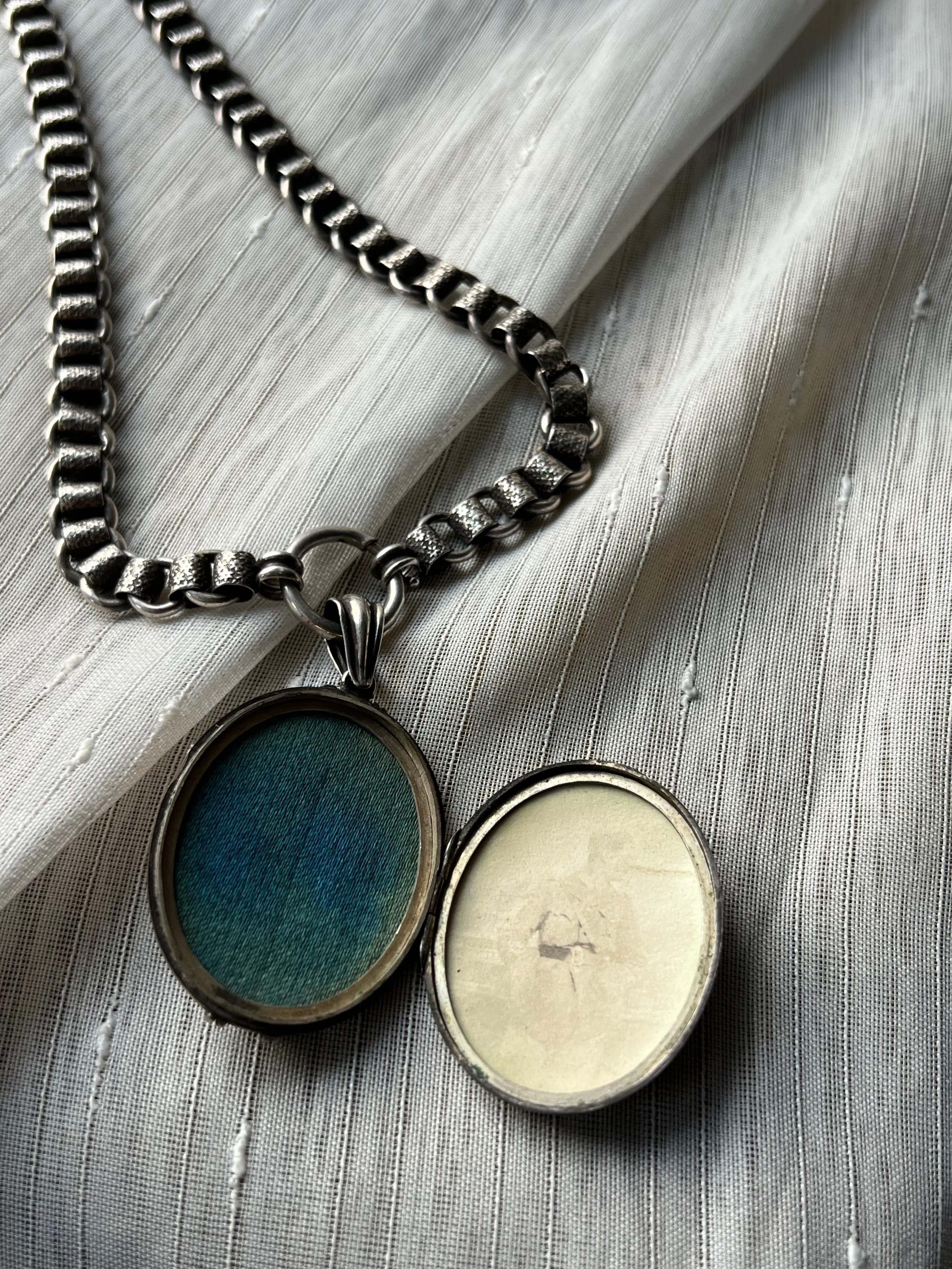 Sterling Silver Book Chain   Matching Locket