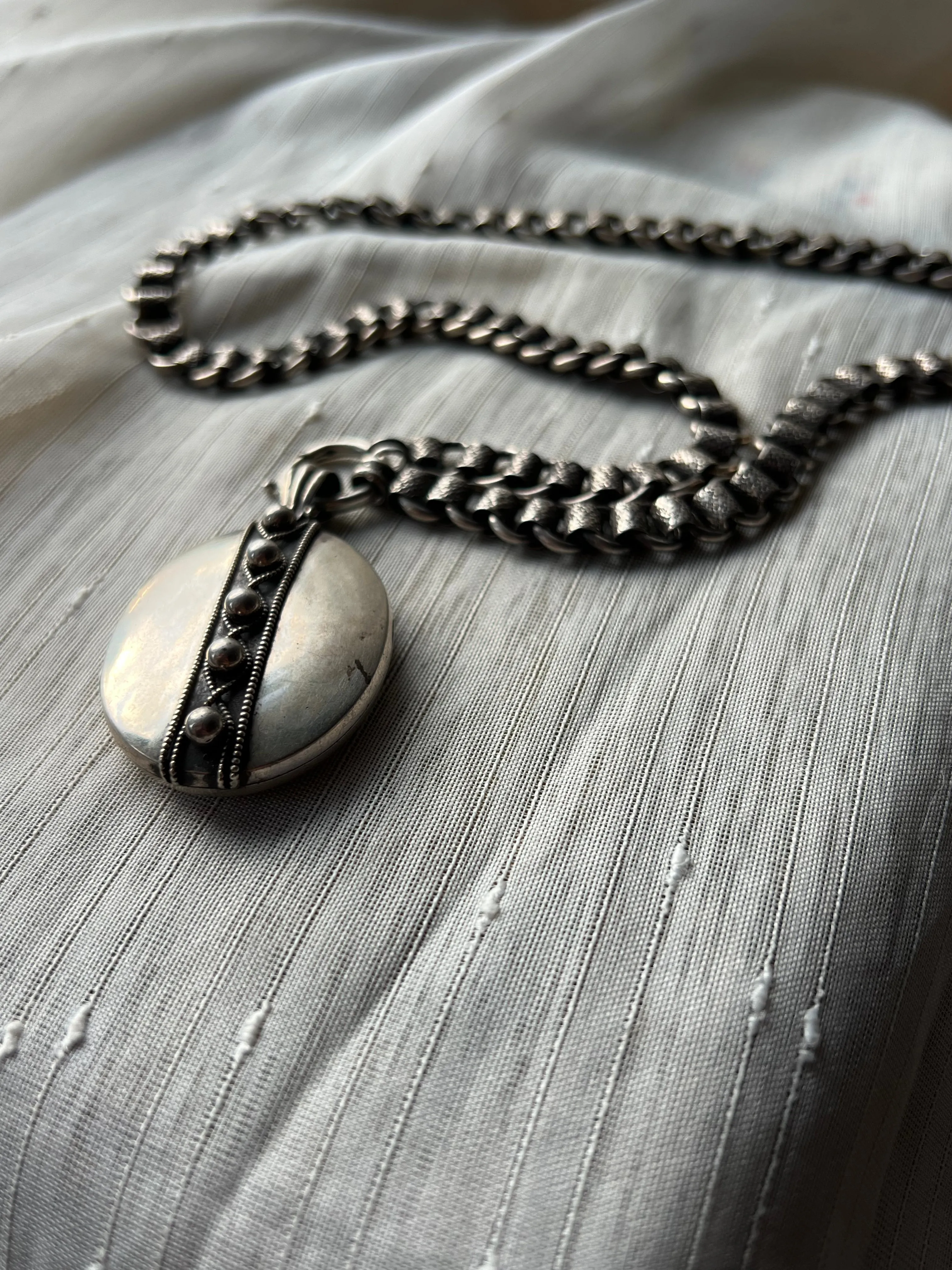 Sterling Silver Book Chain   Matching Locket