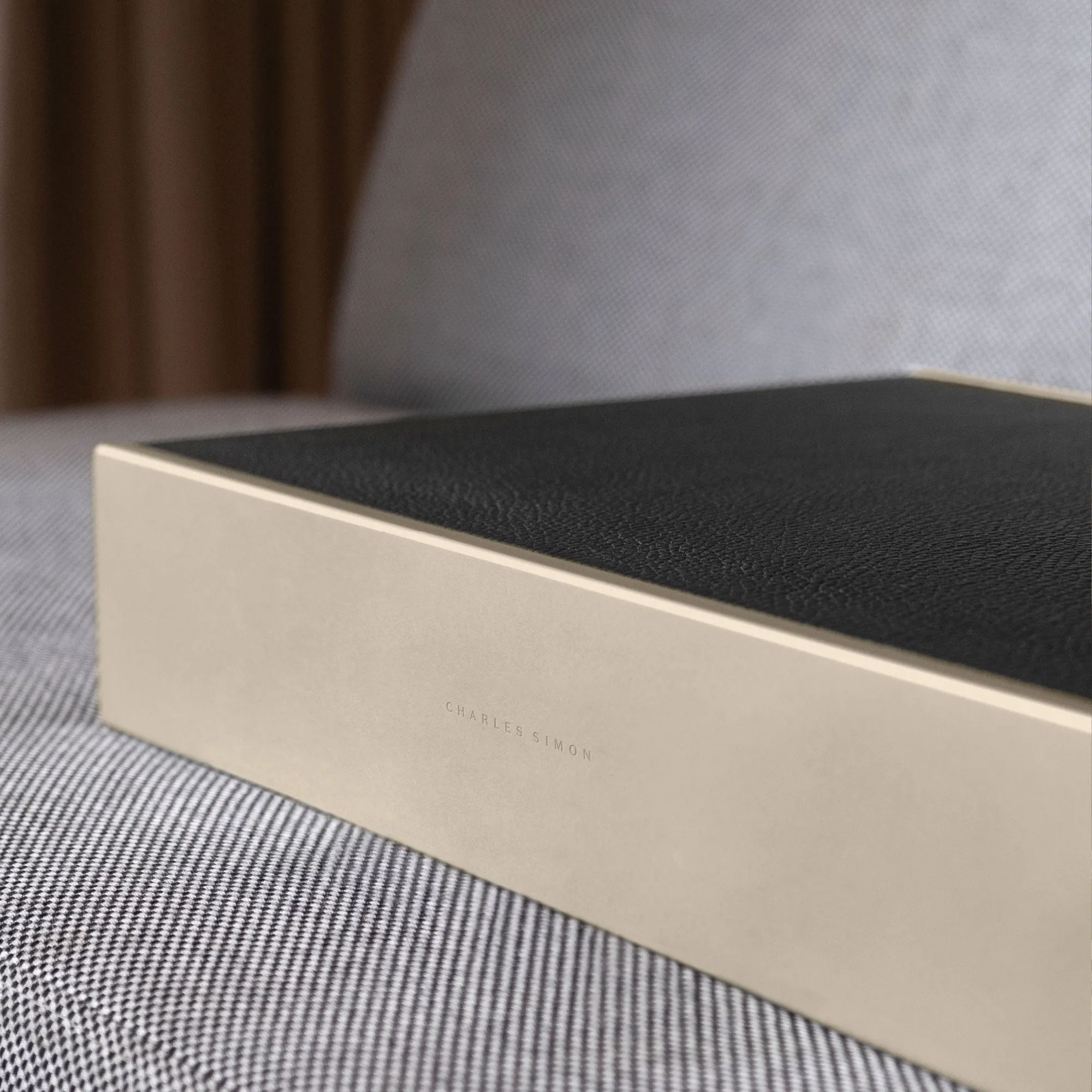 TAYLOR 4 WATCH AND JEWELRY BOX - BLACK / CHAMPAGNE