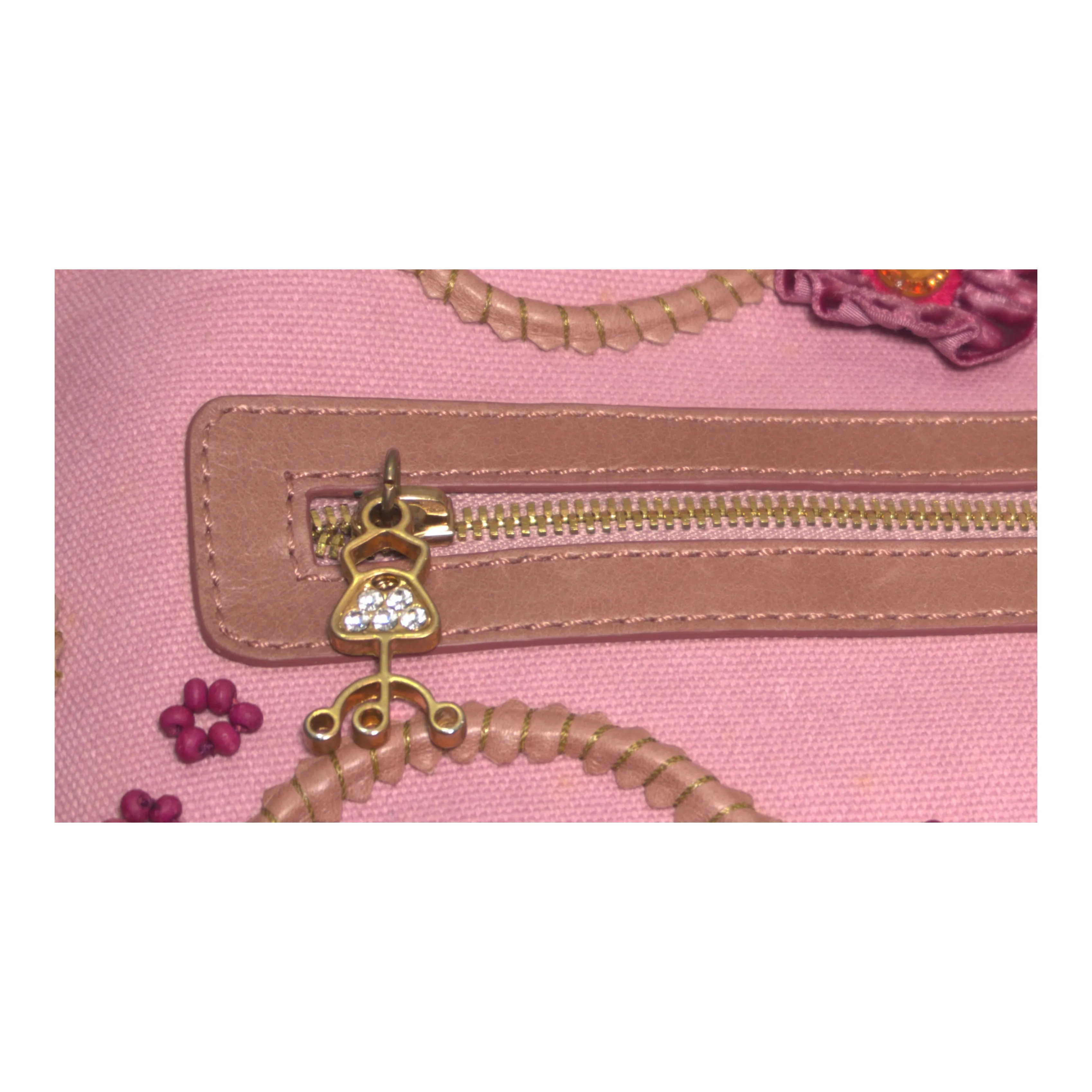 TAYLOR Embellished Summer Bucket