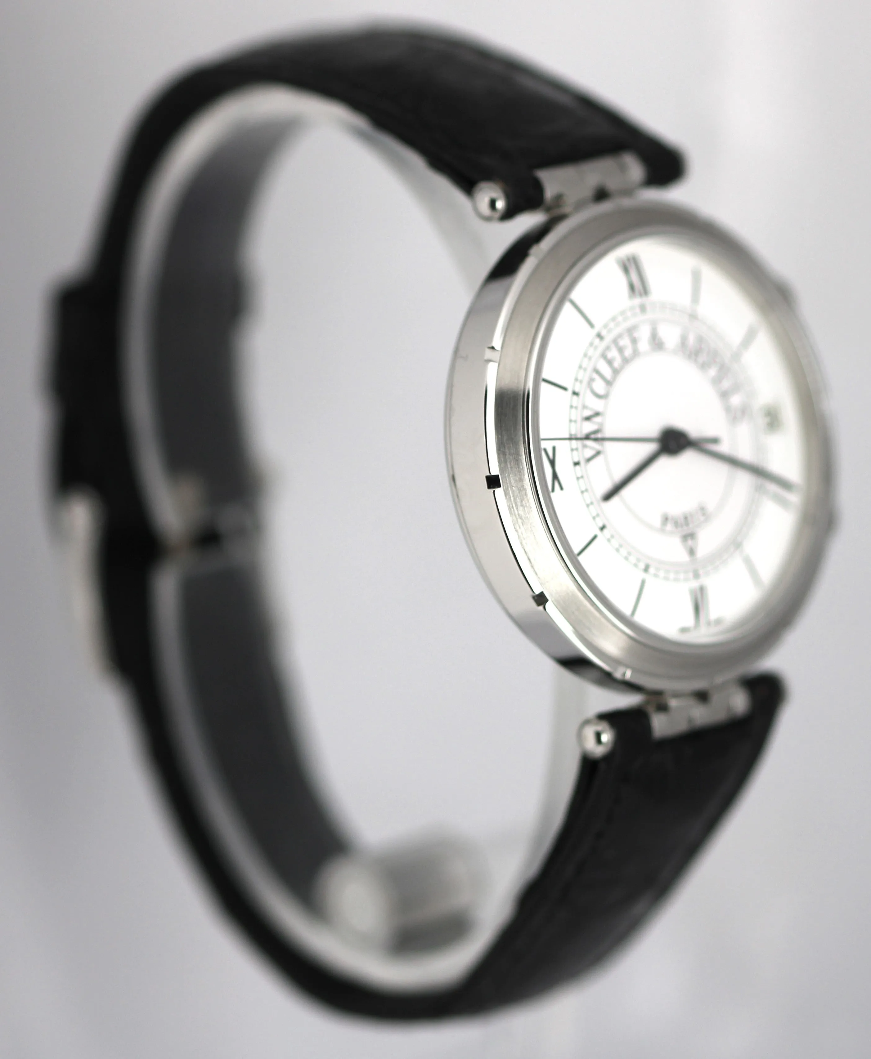 Van Cleef & Arpels Paris Memento Stainless Steel Leather White 36mm 523024 Watch