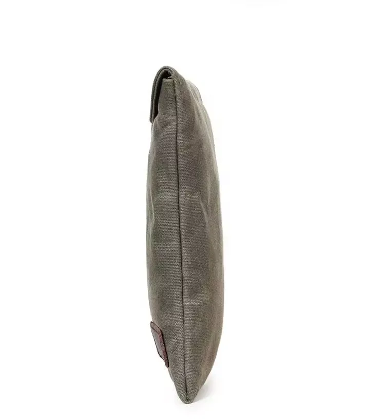 Waxed Canvas - Padded Sleeve (18cm W x 24cm L)