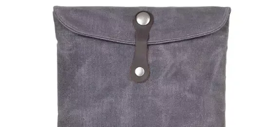 Waxed Canvas - Padded Sleeve (18cm W x 24cm L)